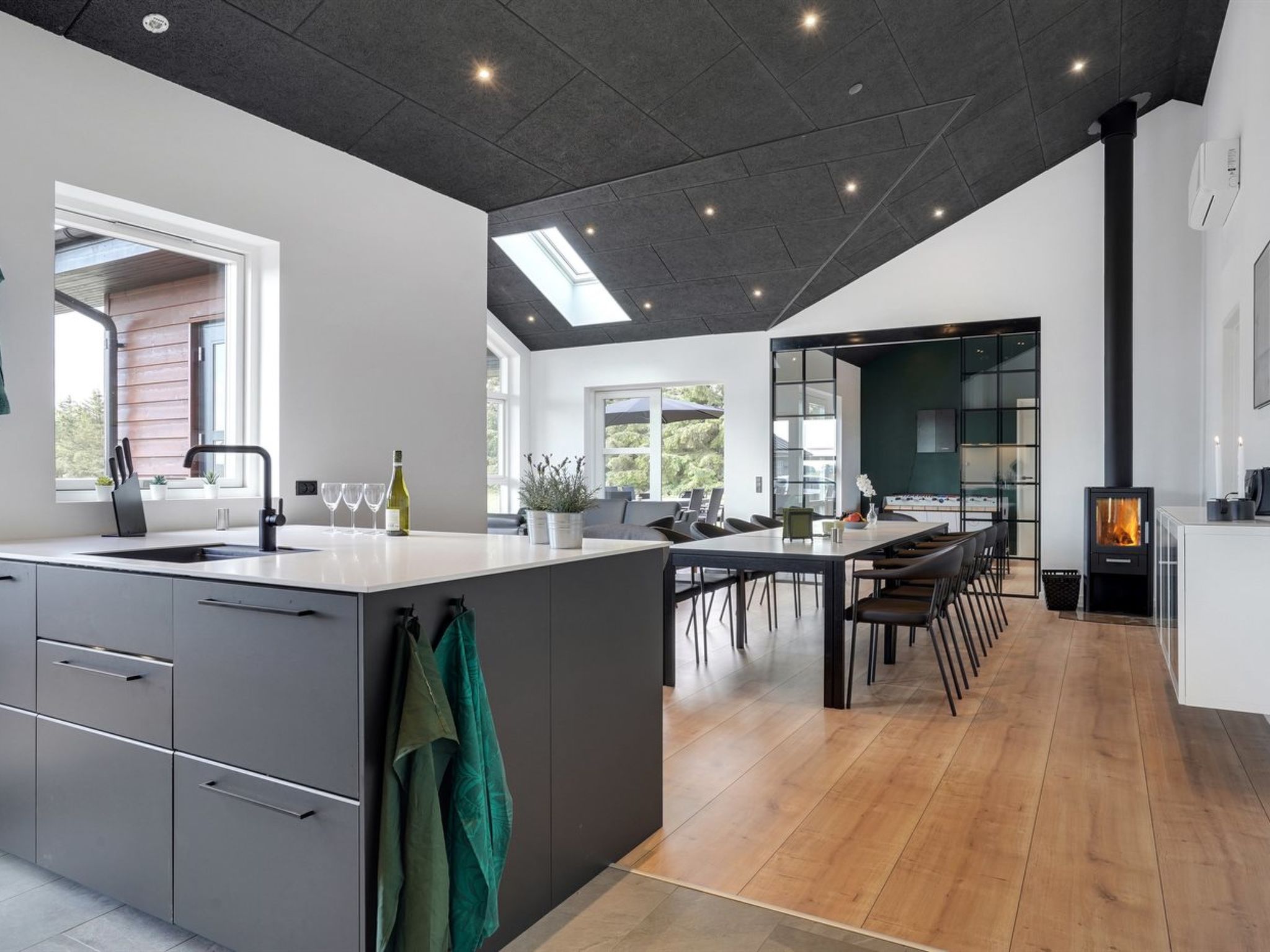 "Moreen" - 1.5km from the sea - Drinnen