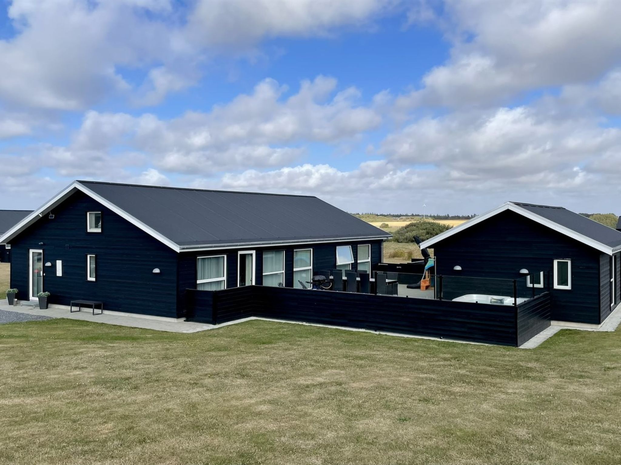 "Dwerg" - 1.5km from the sea - Outside