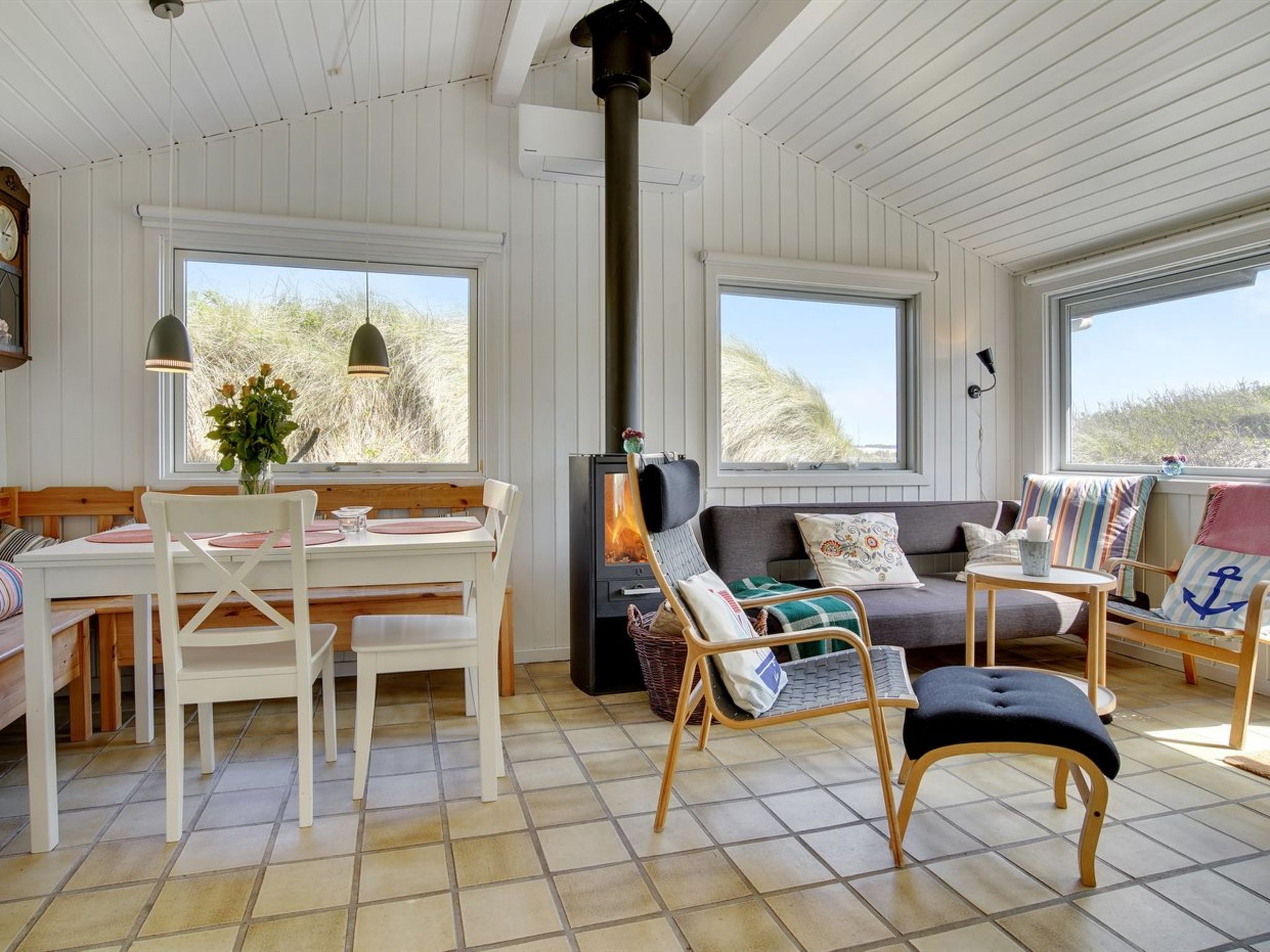 "Abbie" - 10m from the sea - Drinnen
