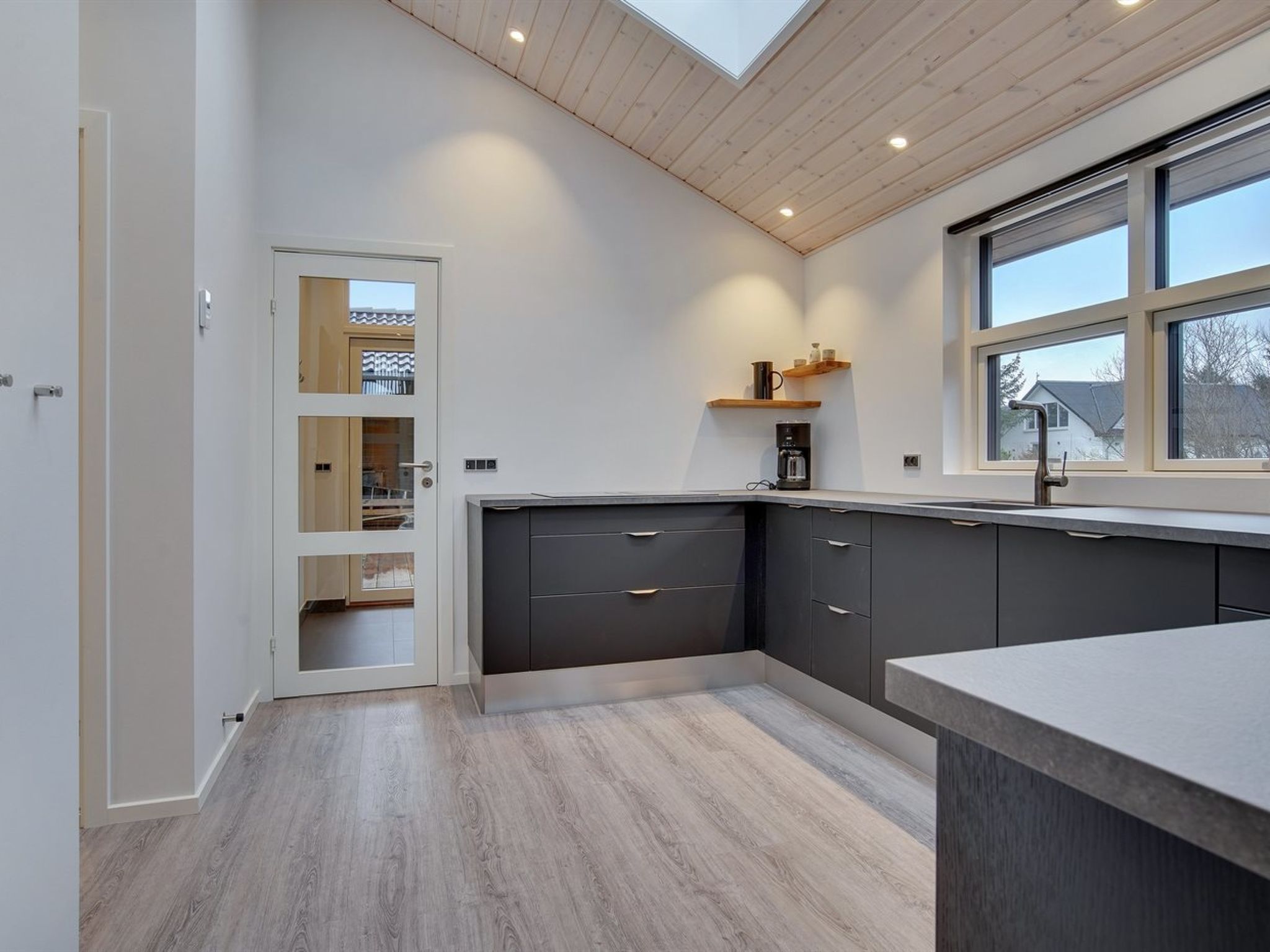 "Amitola" - 700m from the sea - Inside