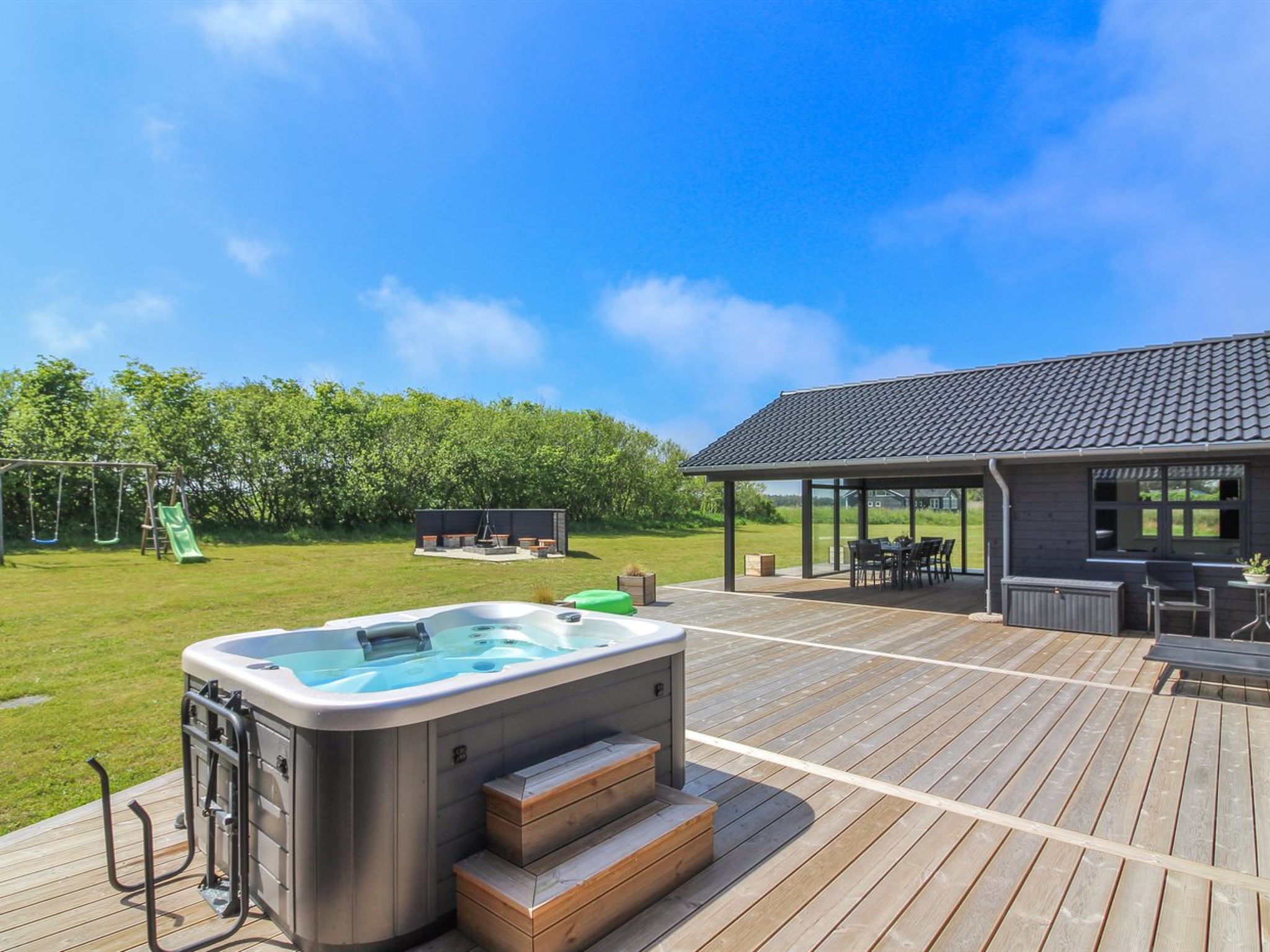 "Amitola" - 700m from the sea - Inside