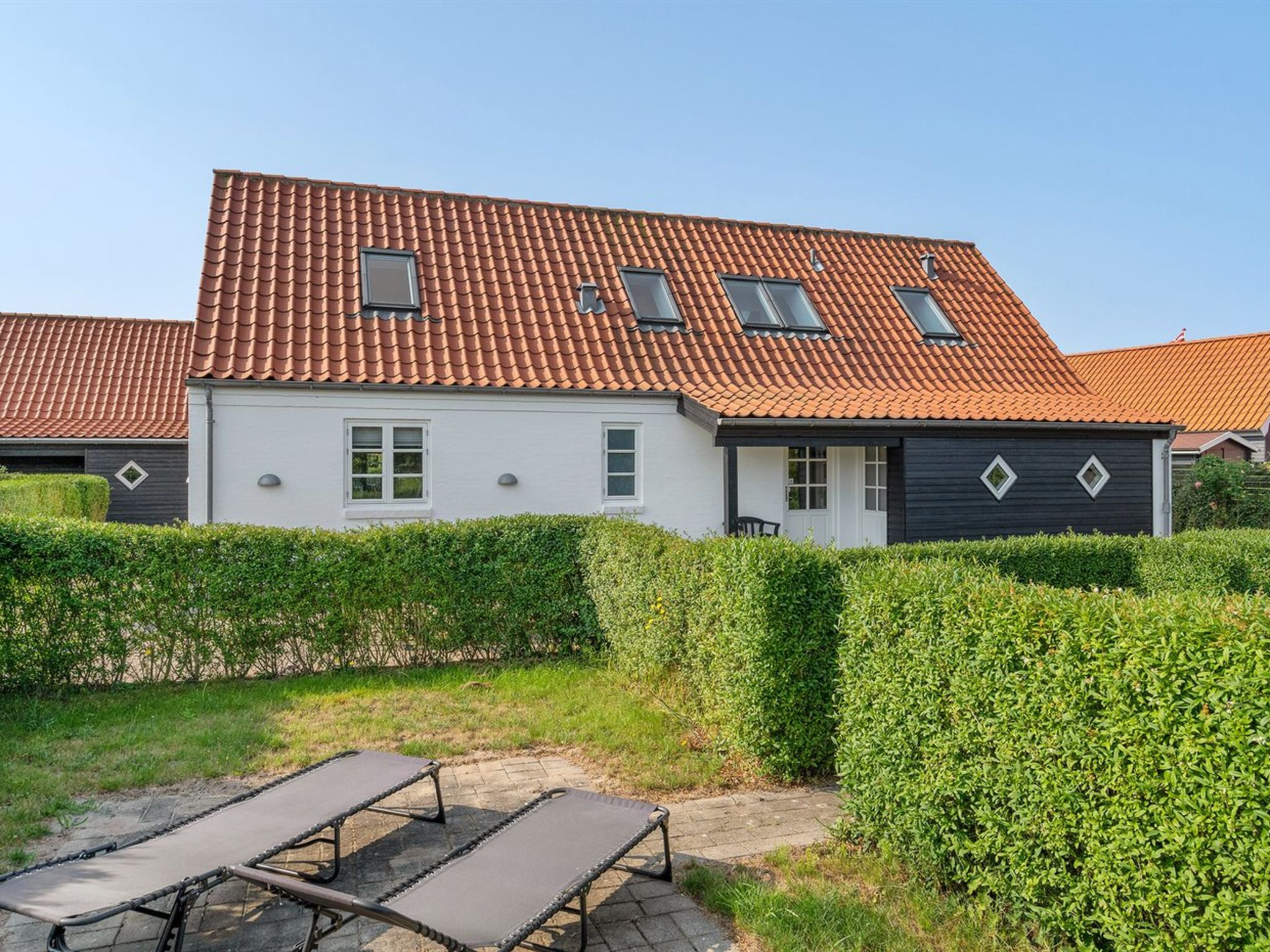 "Pelagija" - 900m from the sea - Buiten