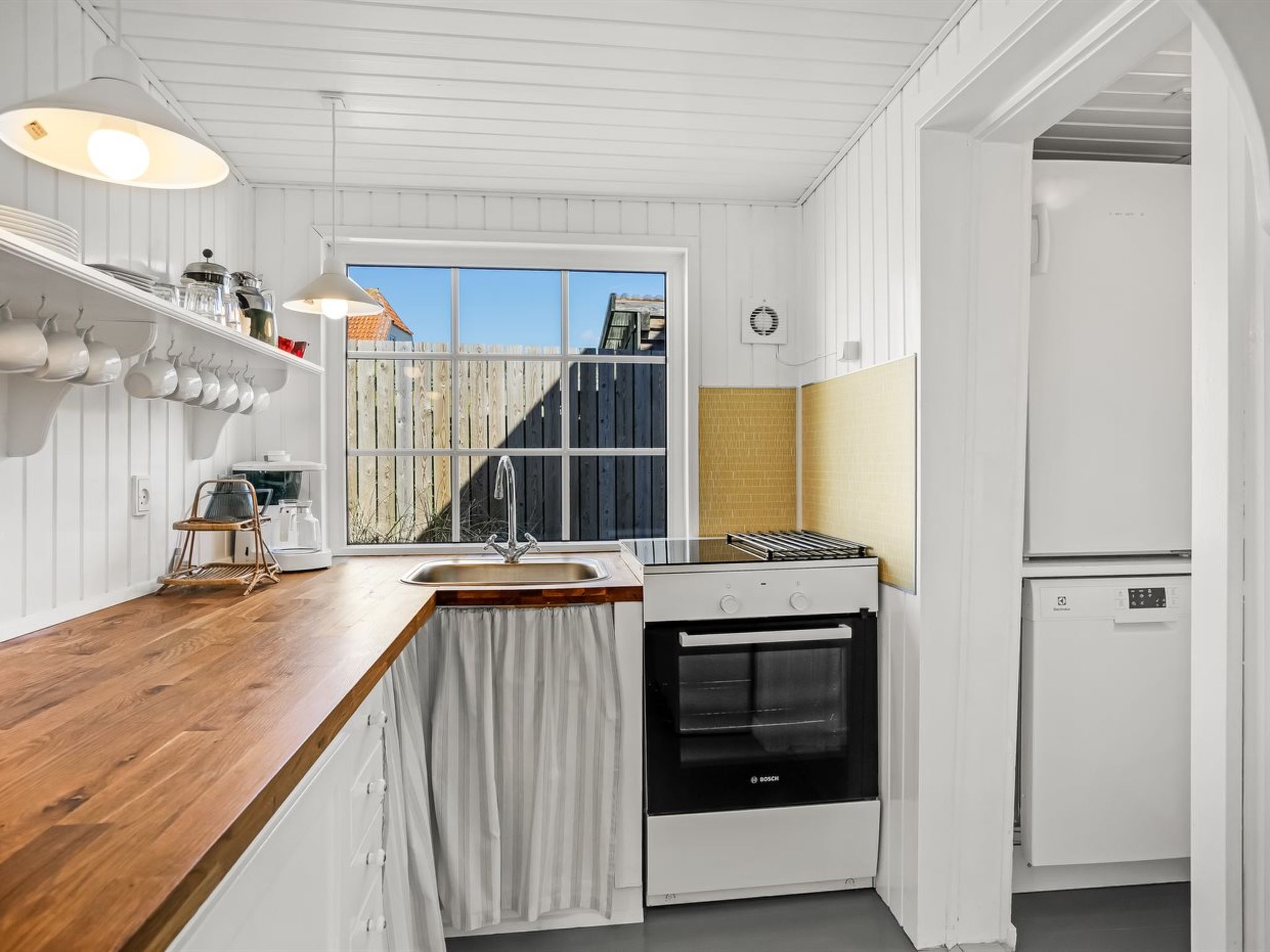 "Uddi" - 150m from the sea-Inside