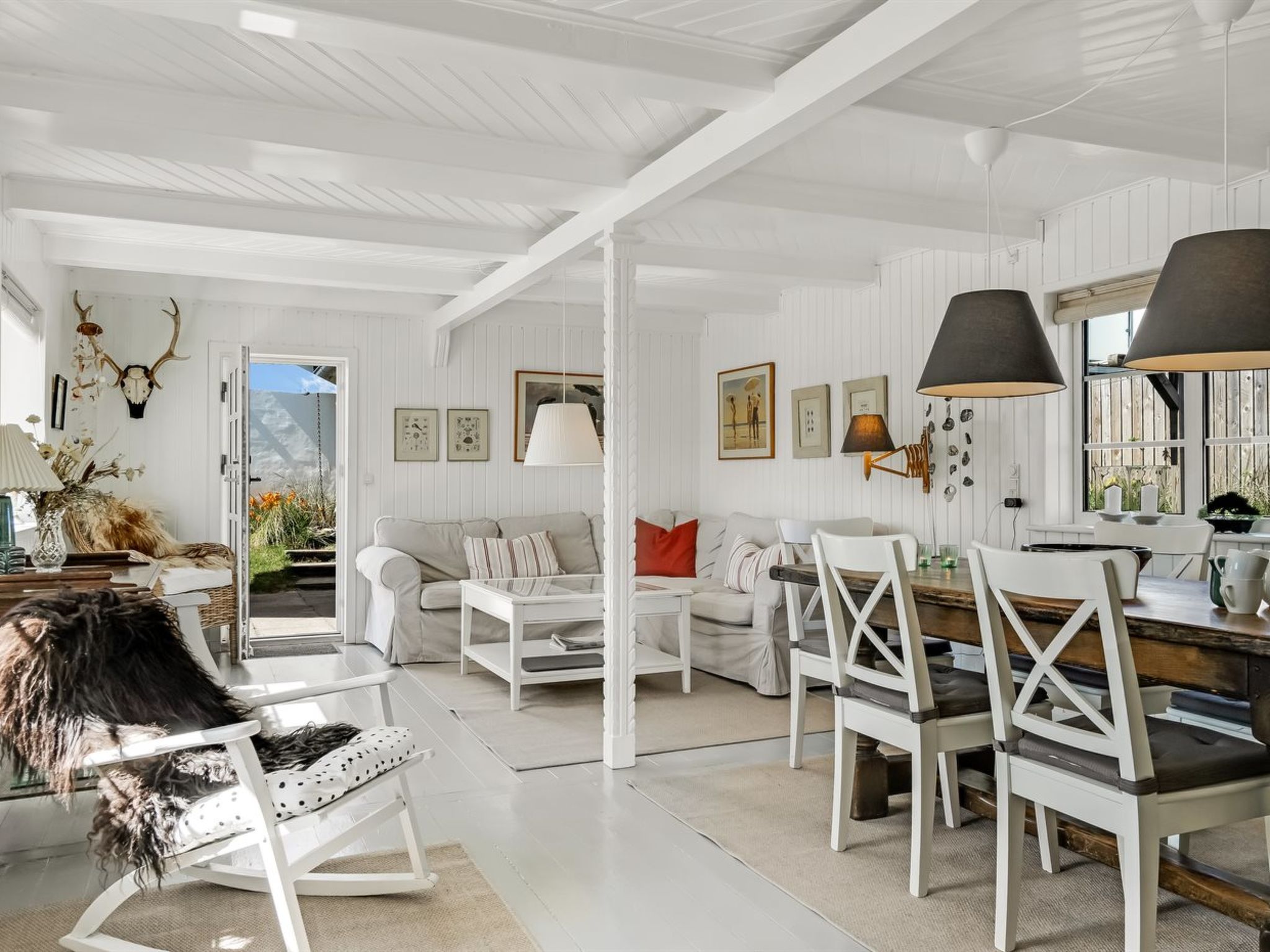 "Uddi" - 150m from the sea-Inside