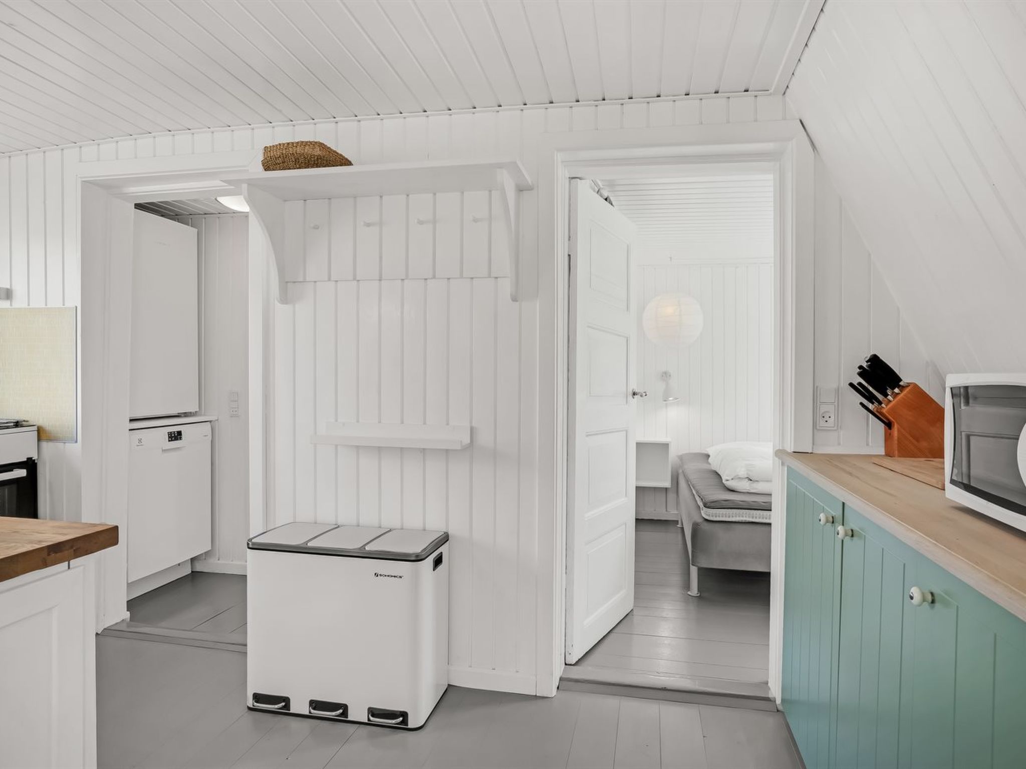 "Uddi" - 150m from the sea-Inside