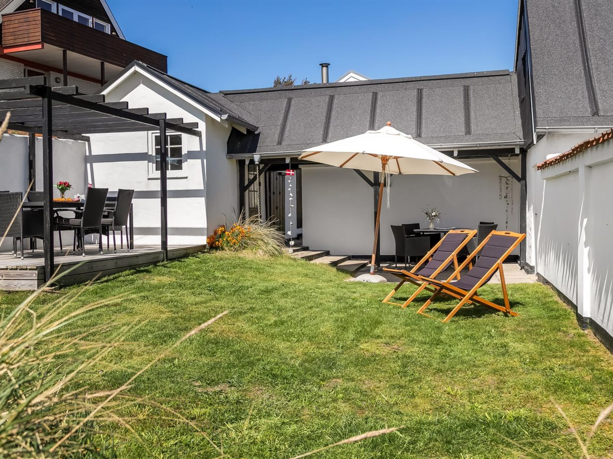 "Uddi" - 150m from the sea-Outside