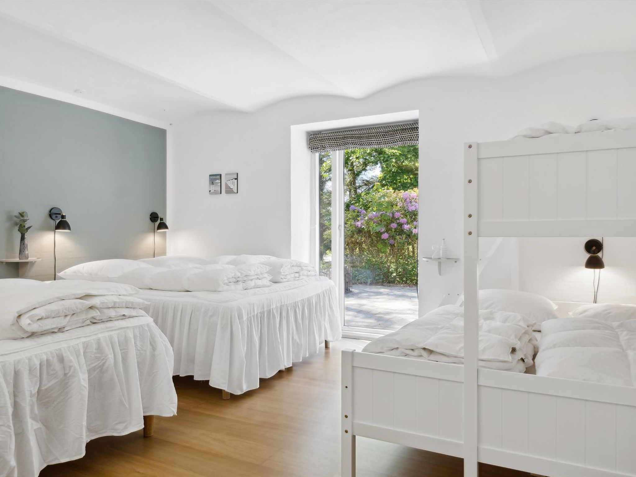 "Thilo" - 2.3km from the sea - Binnen