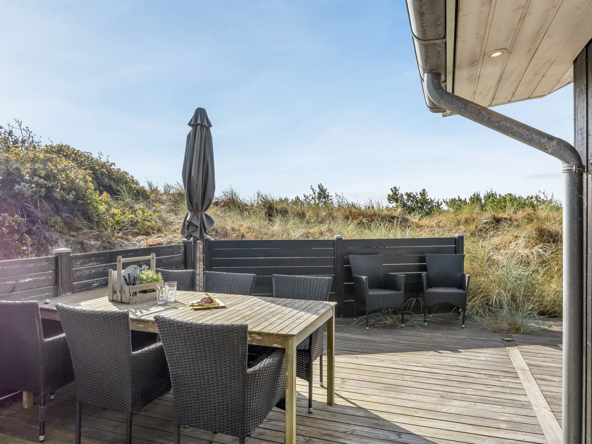 "Elna" - 400m from the sea - Buiten