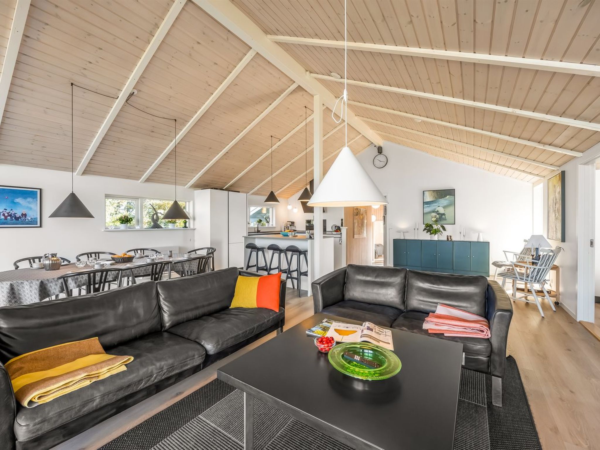 "Elna" - 400m from the sea - Binnen