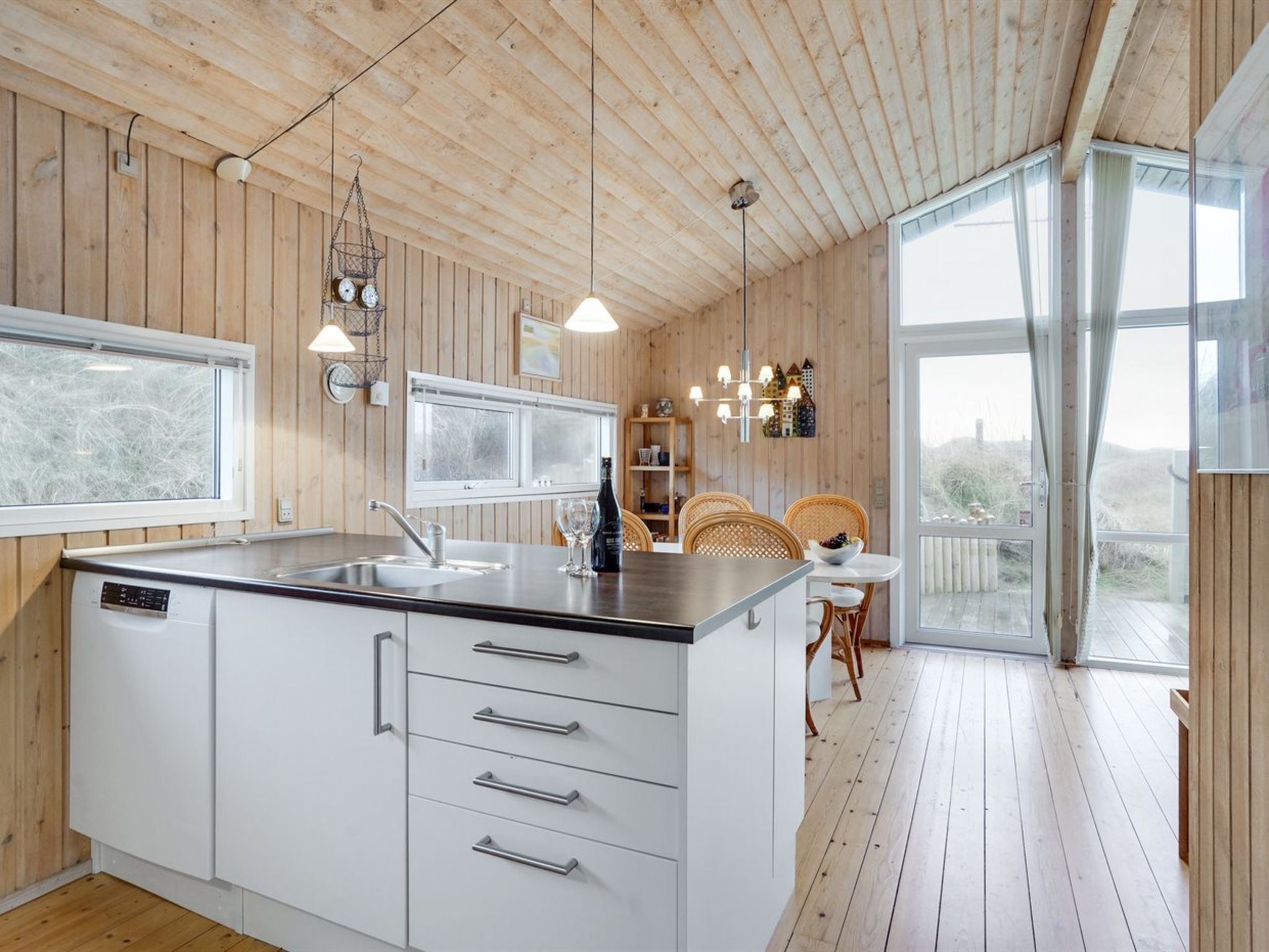 "Kalervo" - 100m from the sea - Binnen