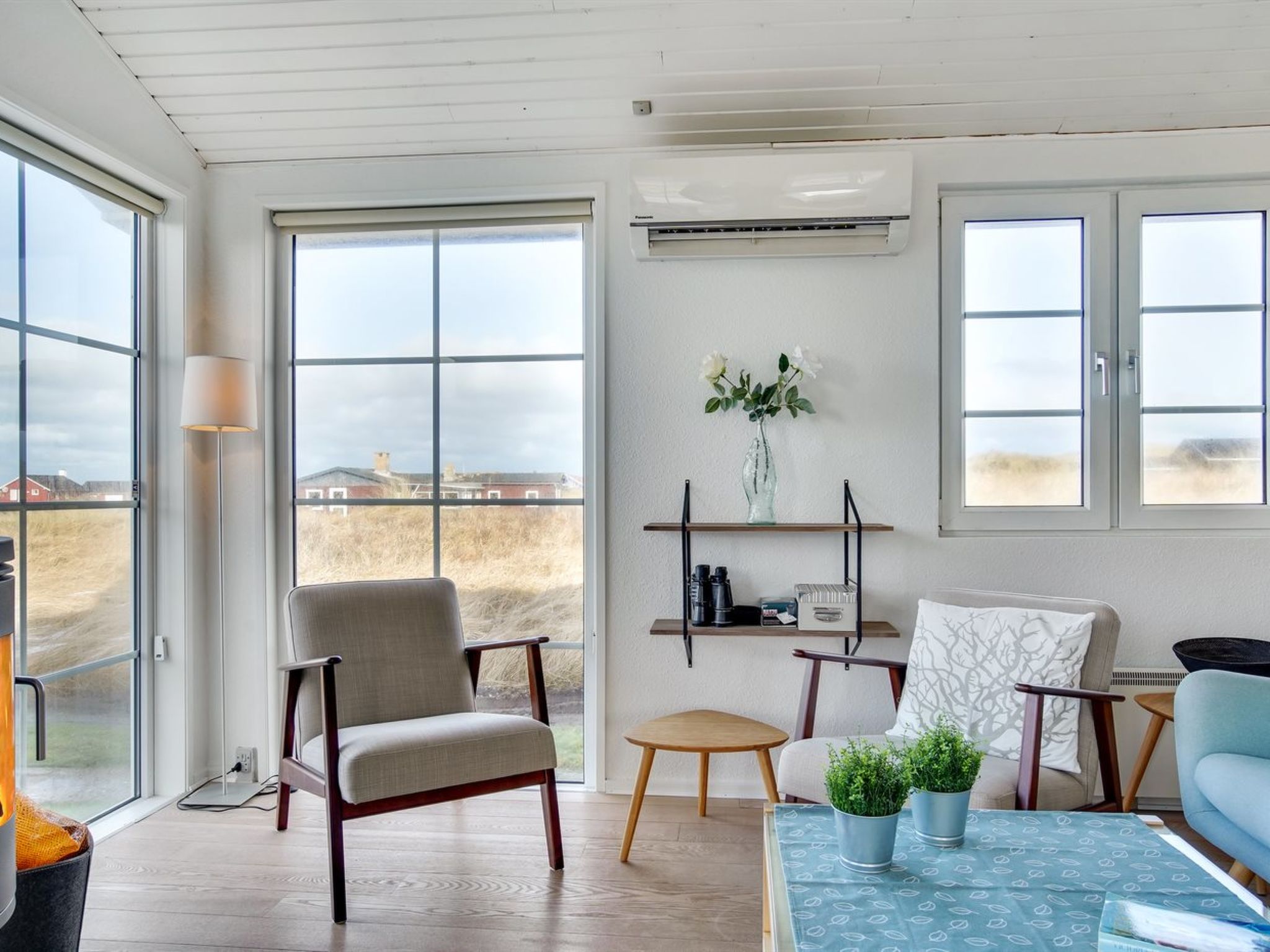 "Zaharinka" - 300m from the sea-Binnen