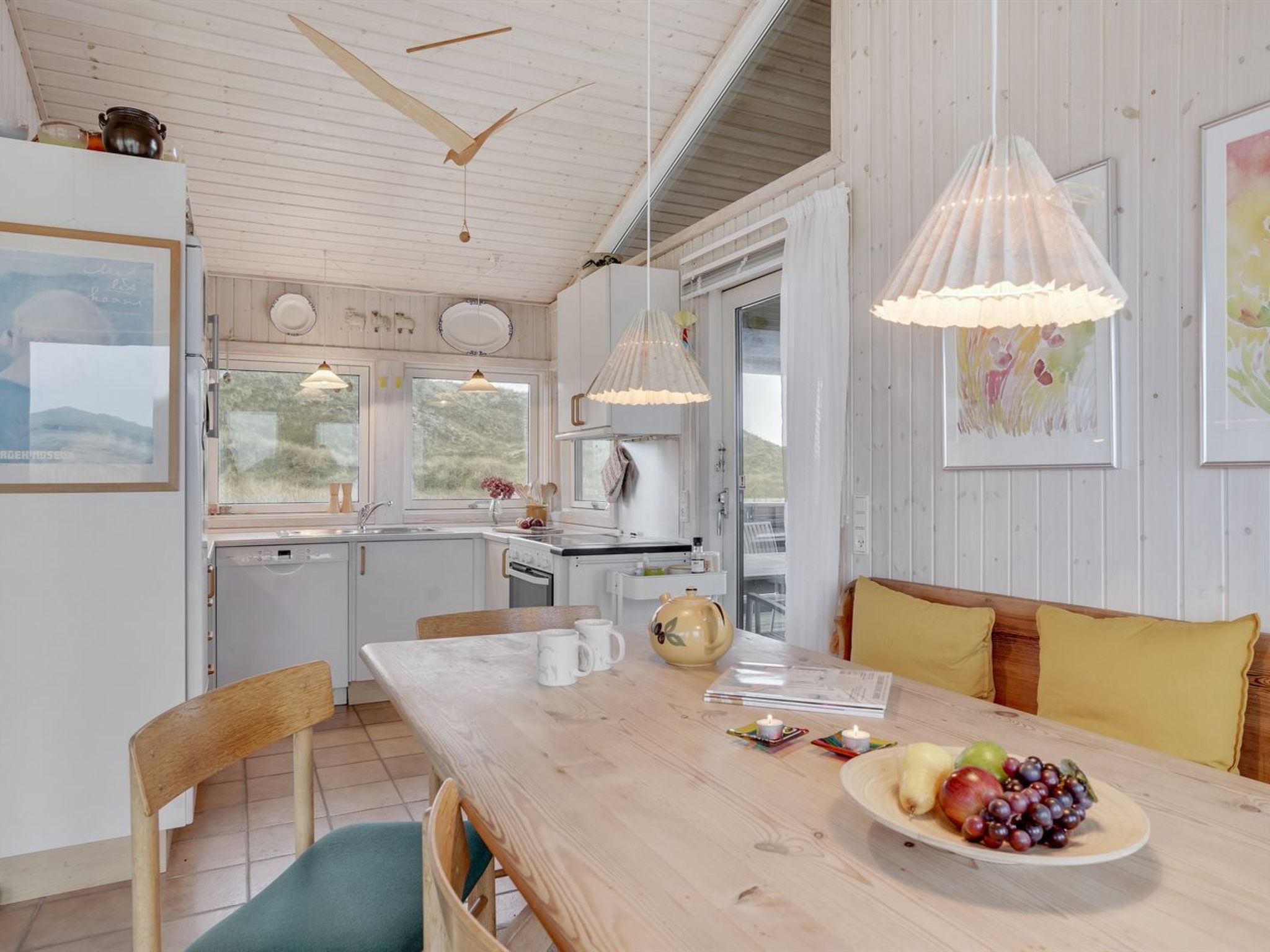 "Eri" - 300m from the sea - Binnen