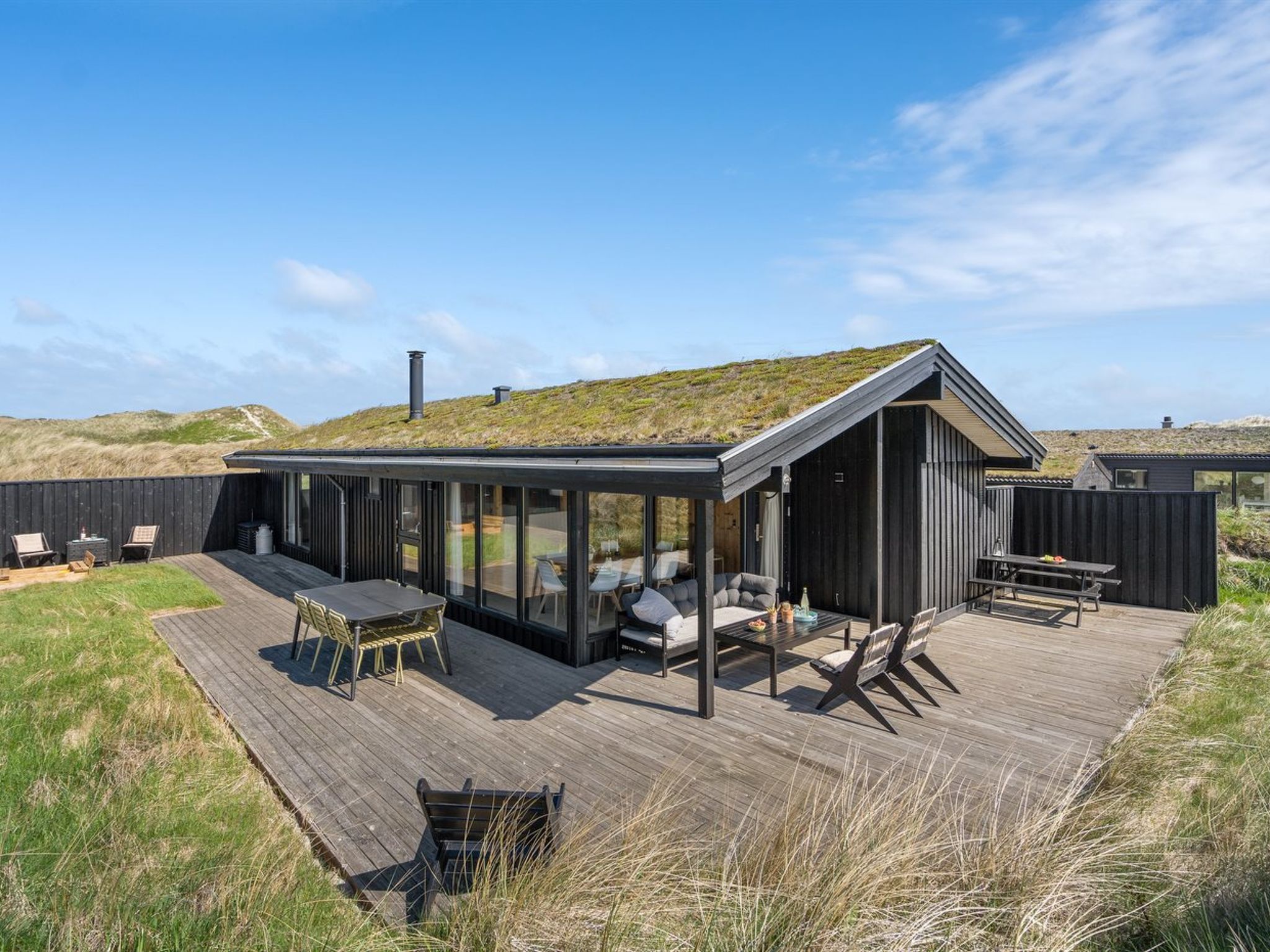 "Ilmari" - 190m from the sea