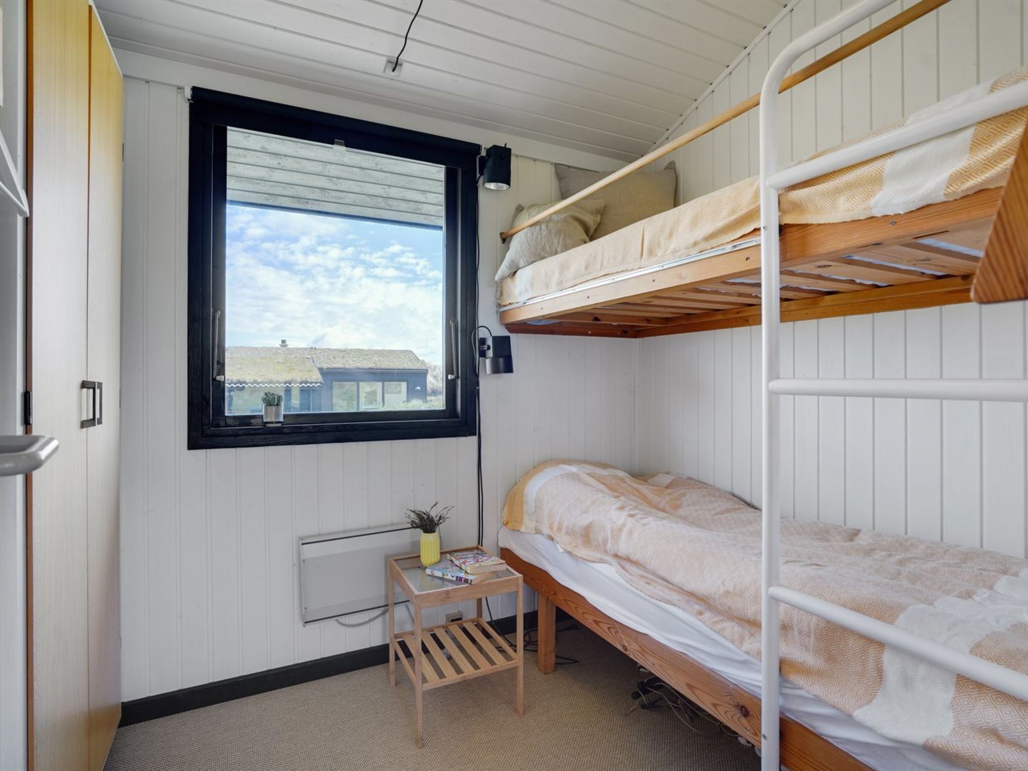 "Ilmari" - 190m from the sea - Binnen