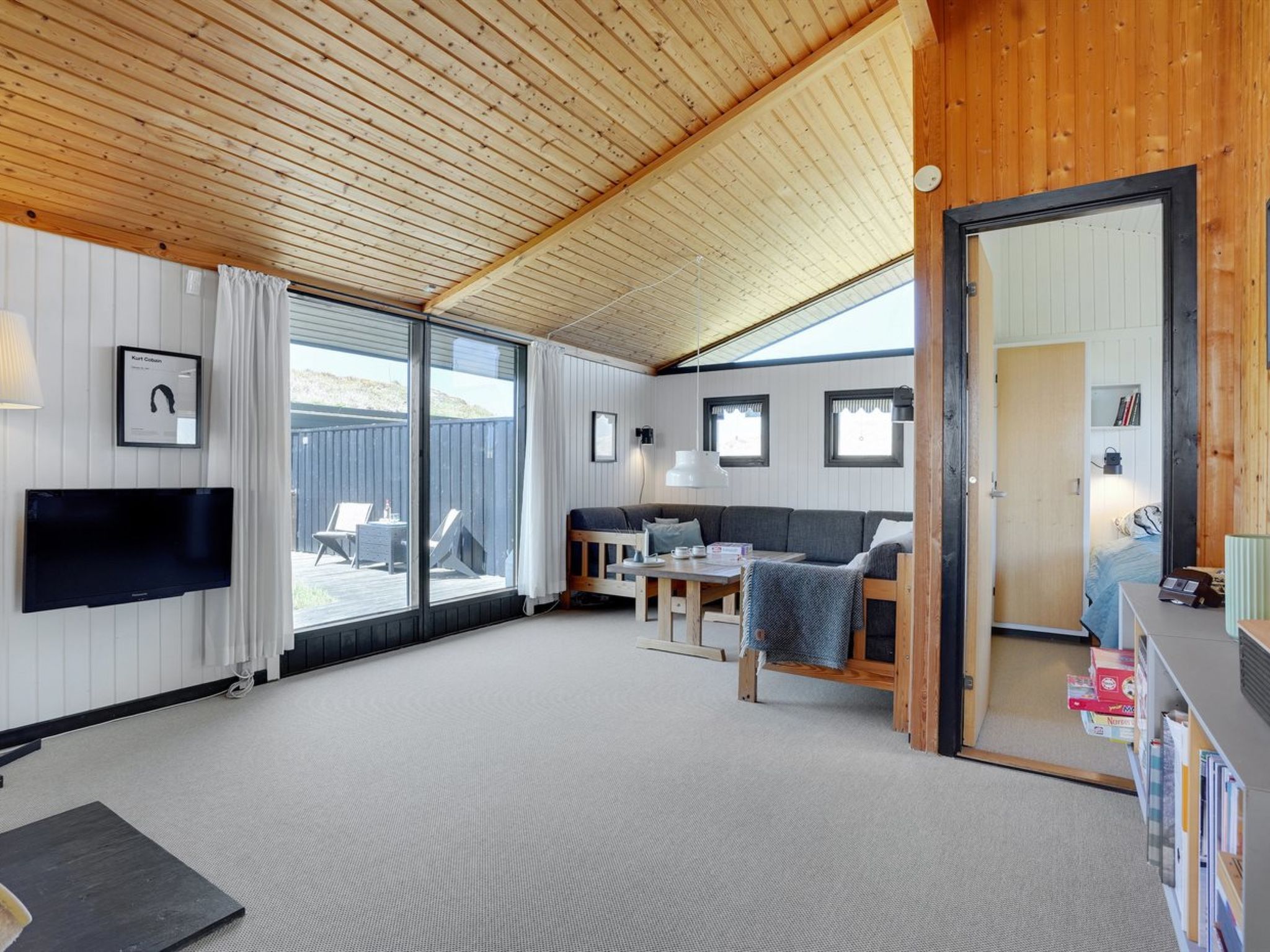 "Ilmari" - 190m from the sea - Binnen