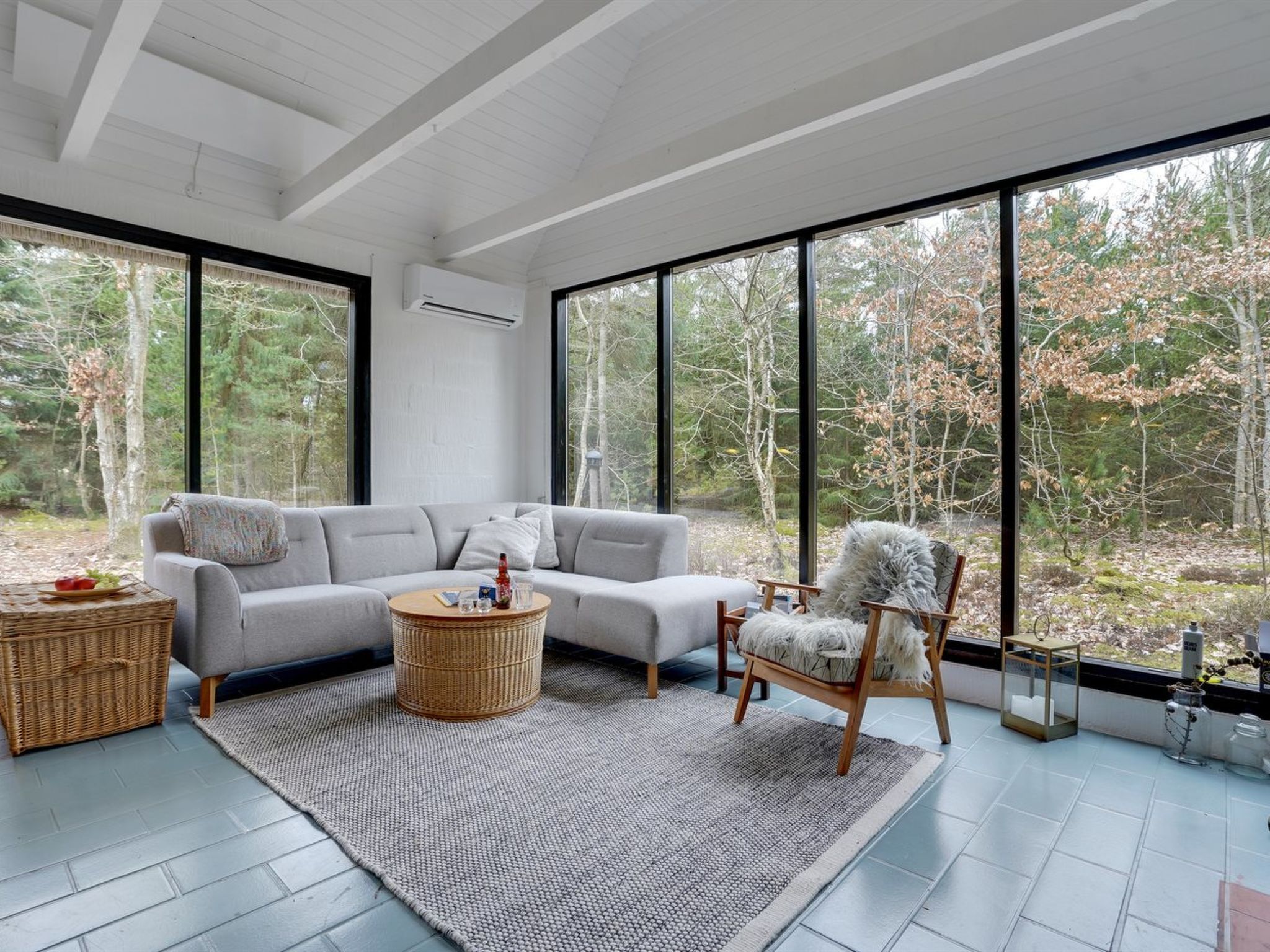 "Olaf" - 1.4km from the sea — Living Room (5 of 21)