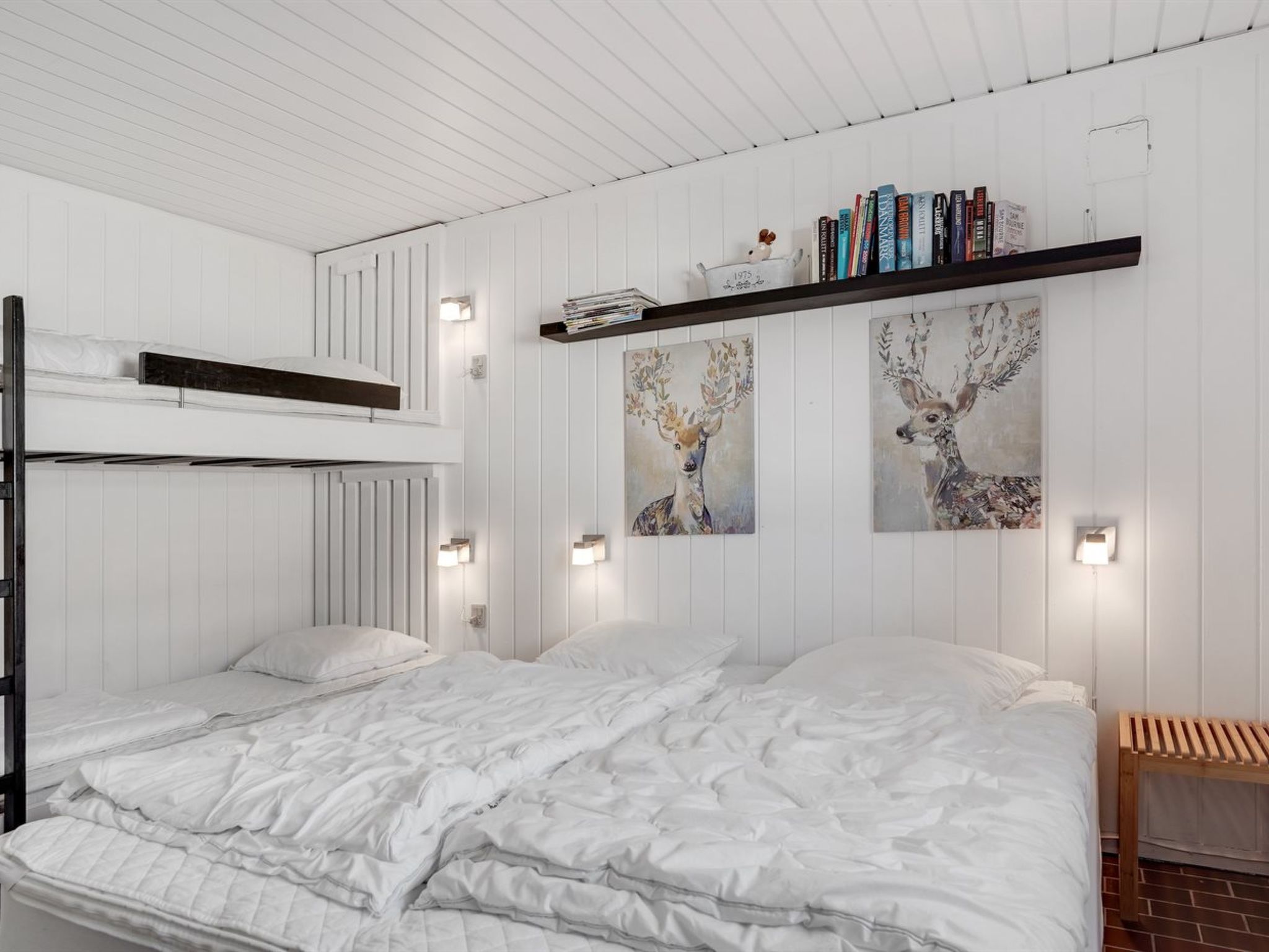"Marjon" - 400m from the sea - Binnen