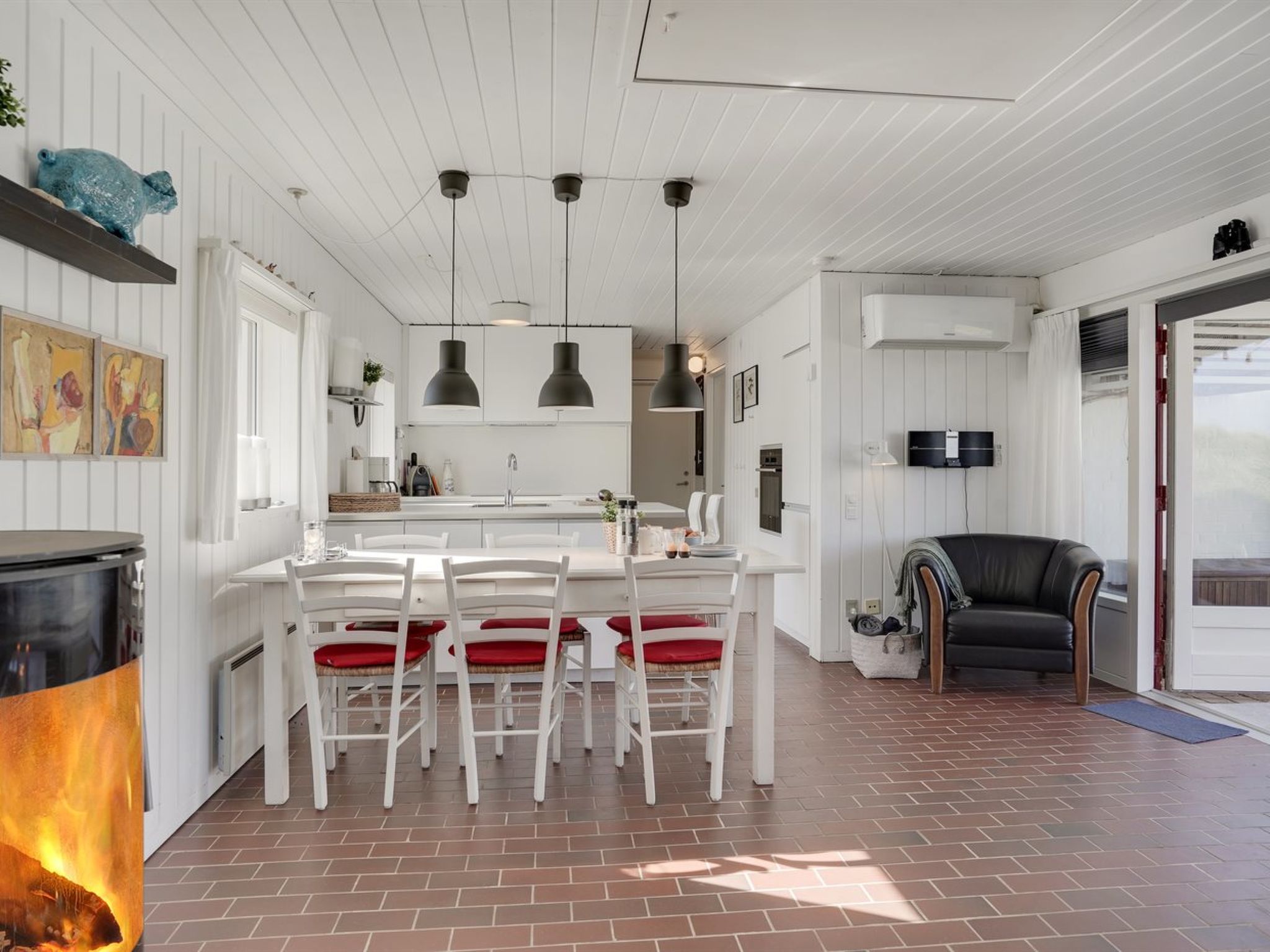 "Marjon" - 400m from the sea - Binnen