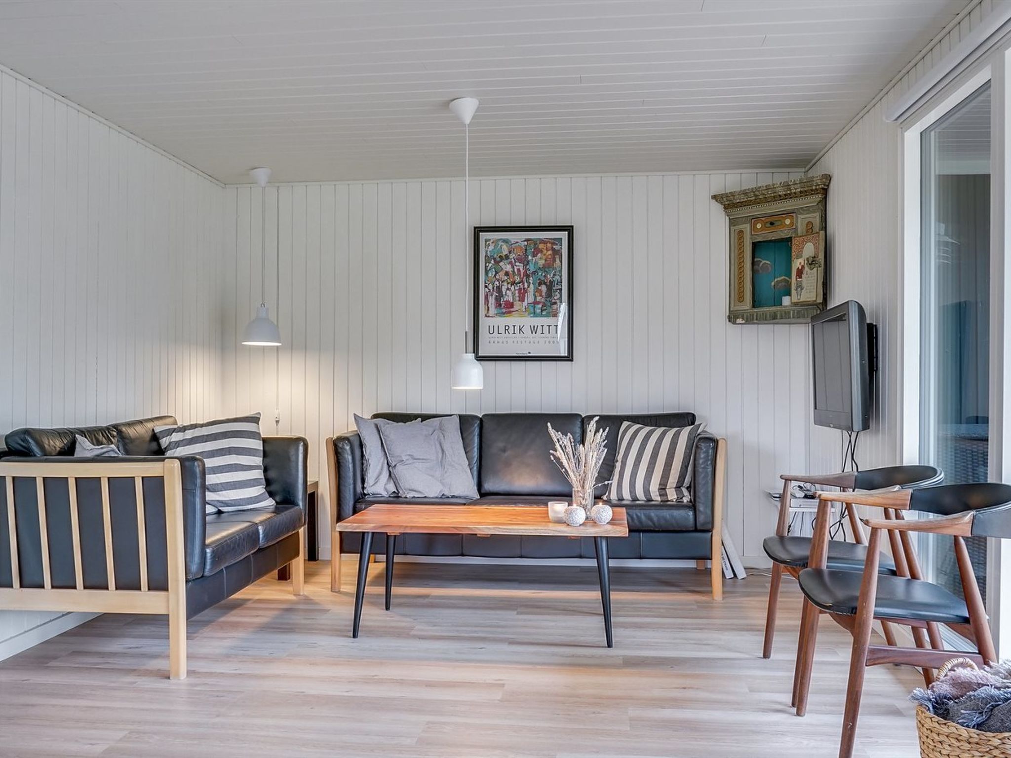 "Dirch" - 1.5km from the sea-Binnen