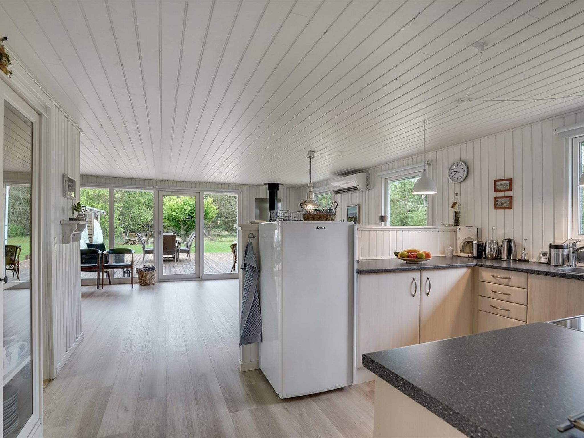 "Dirch" - 1.5km from the sea-Binnen