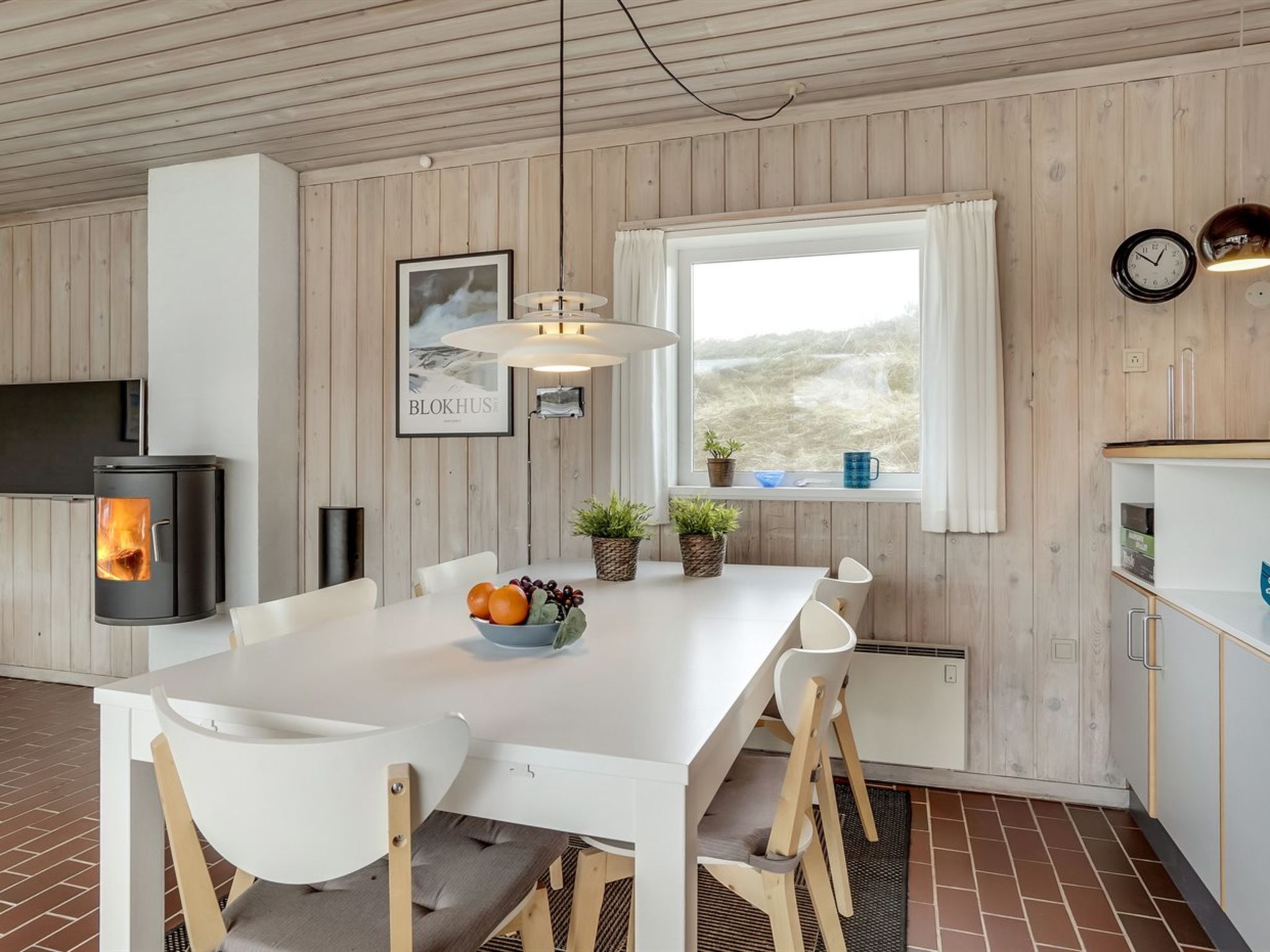 "Emiljan" - 400m from the sea - Drinnen