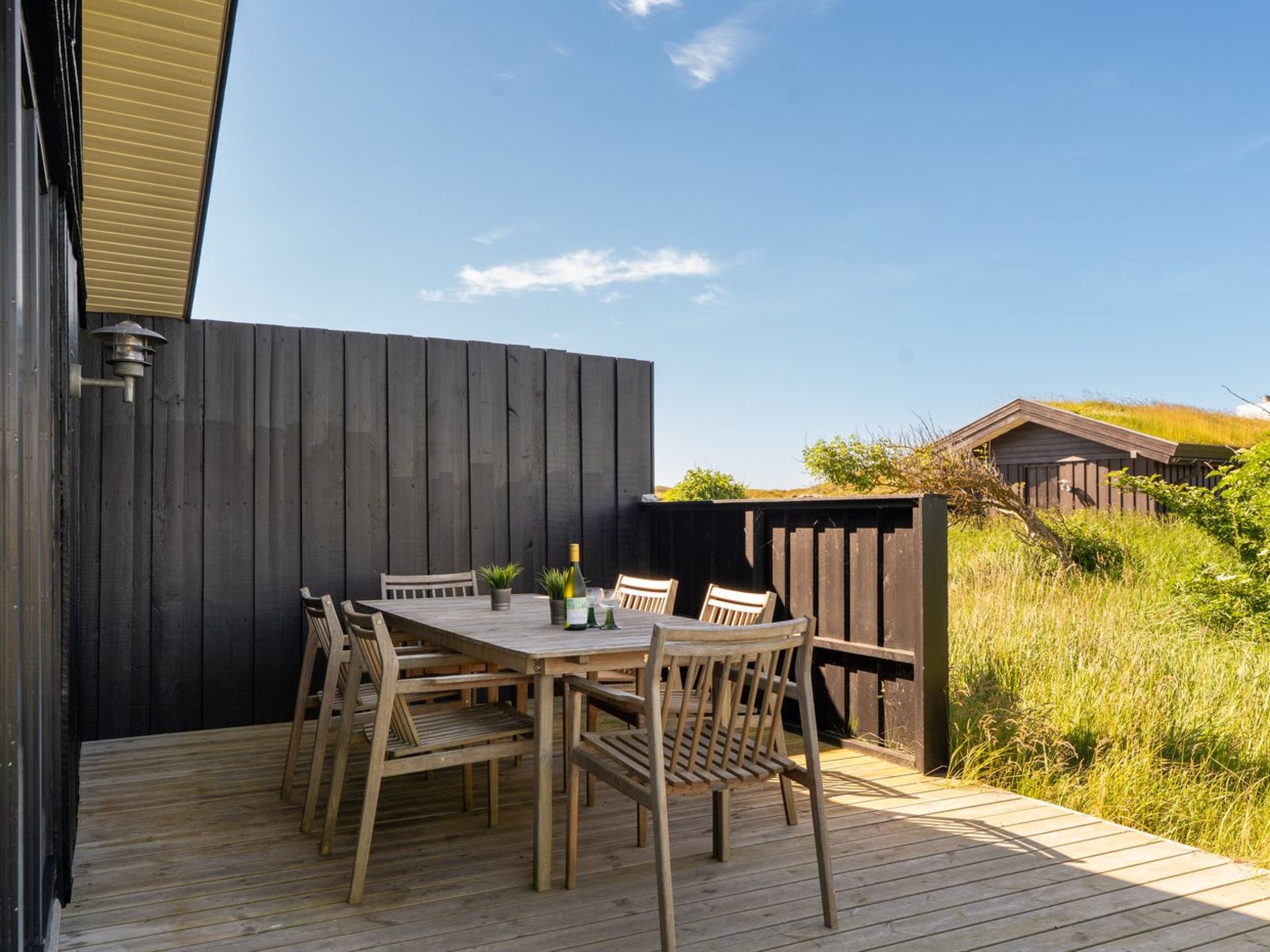 "Aatu" - 360m from the sea - Buiten