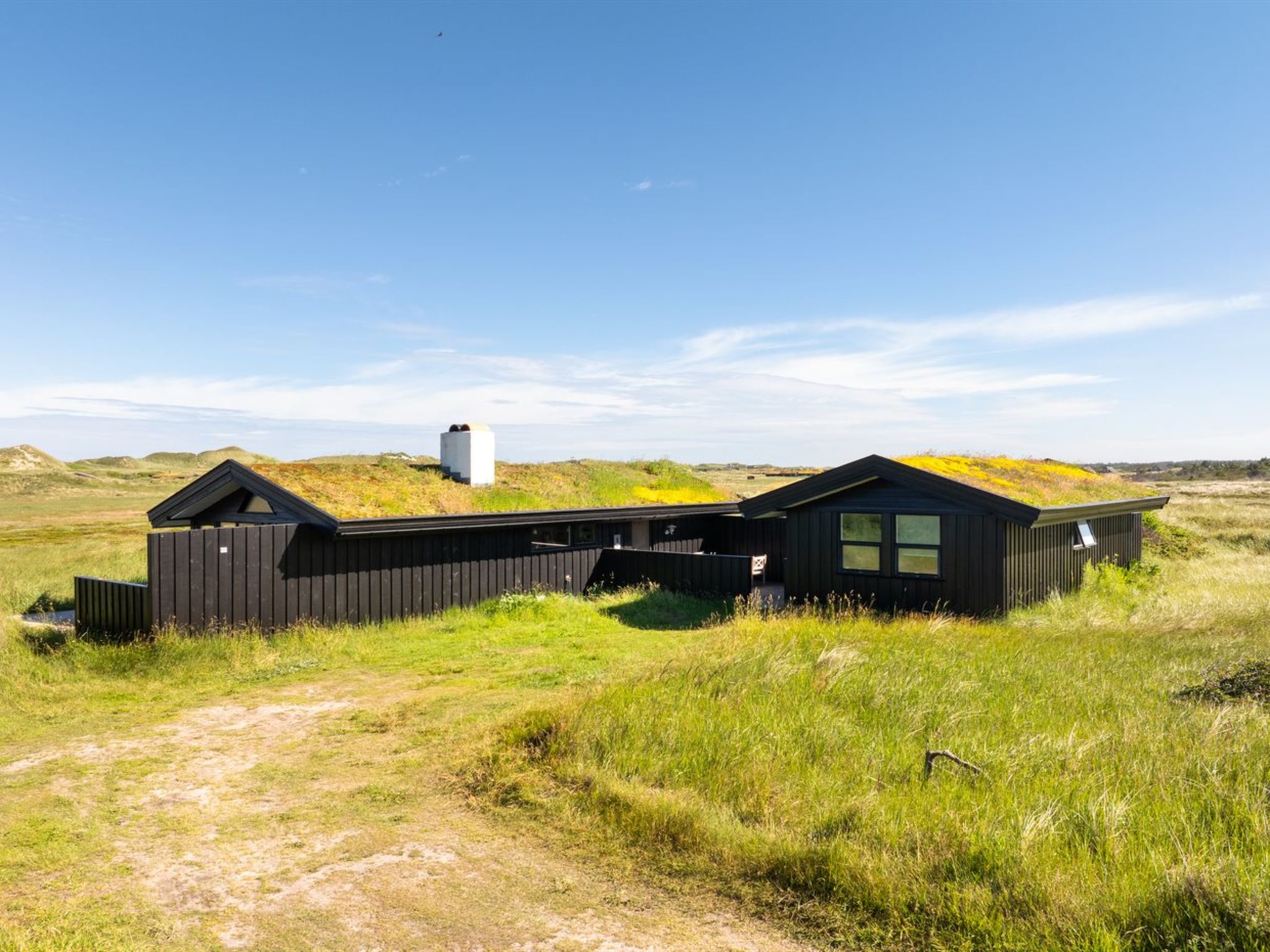 "Aatu" - 360m from the sea - Buiten