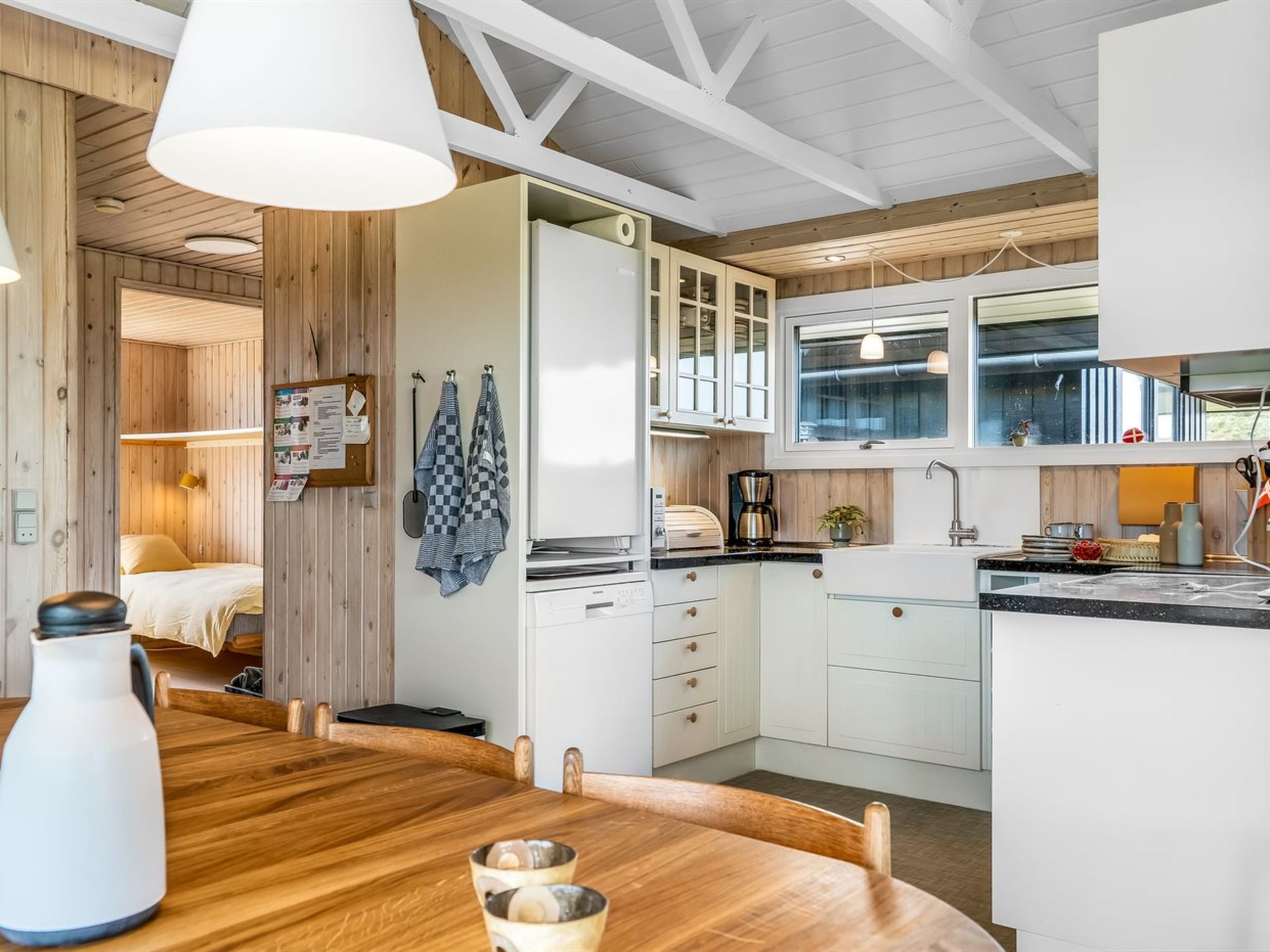 "Aatu" - 360m from the sea-Binnen