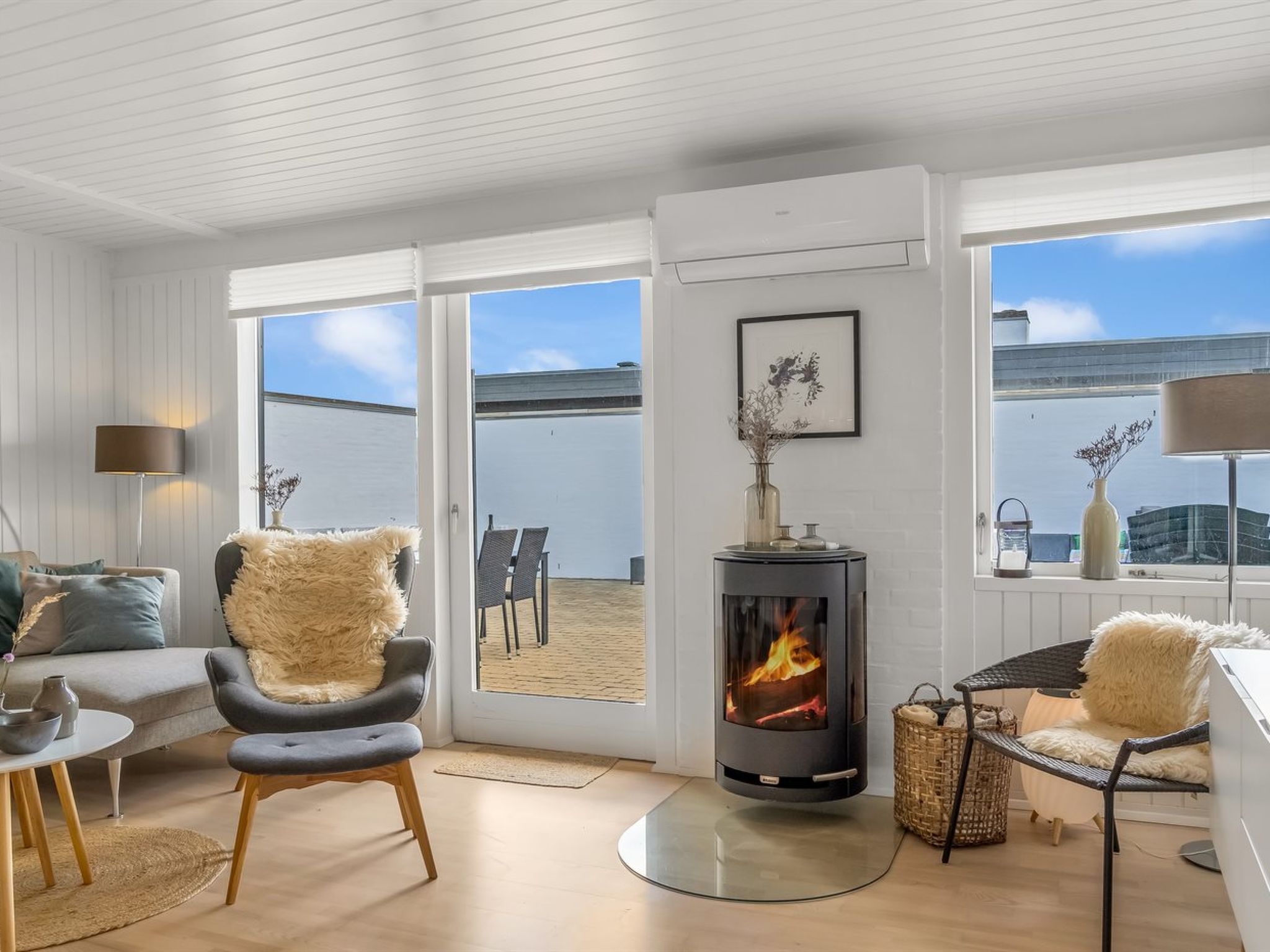 "Tarvo" - 400m from the sea - Drinnen