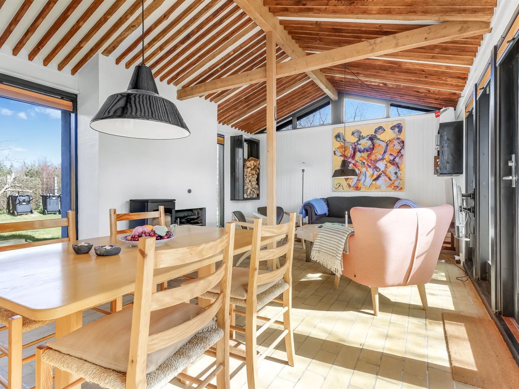"Amarie" - 1km from the sea - Binnen