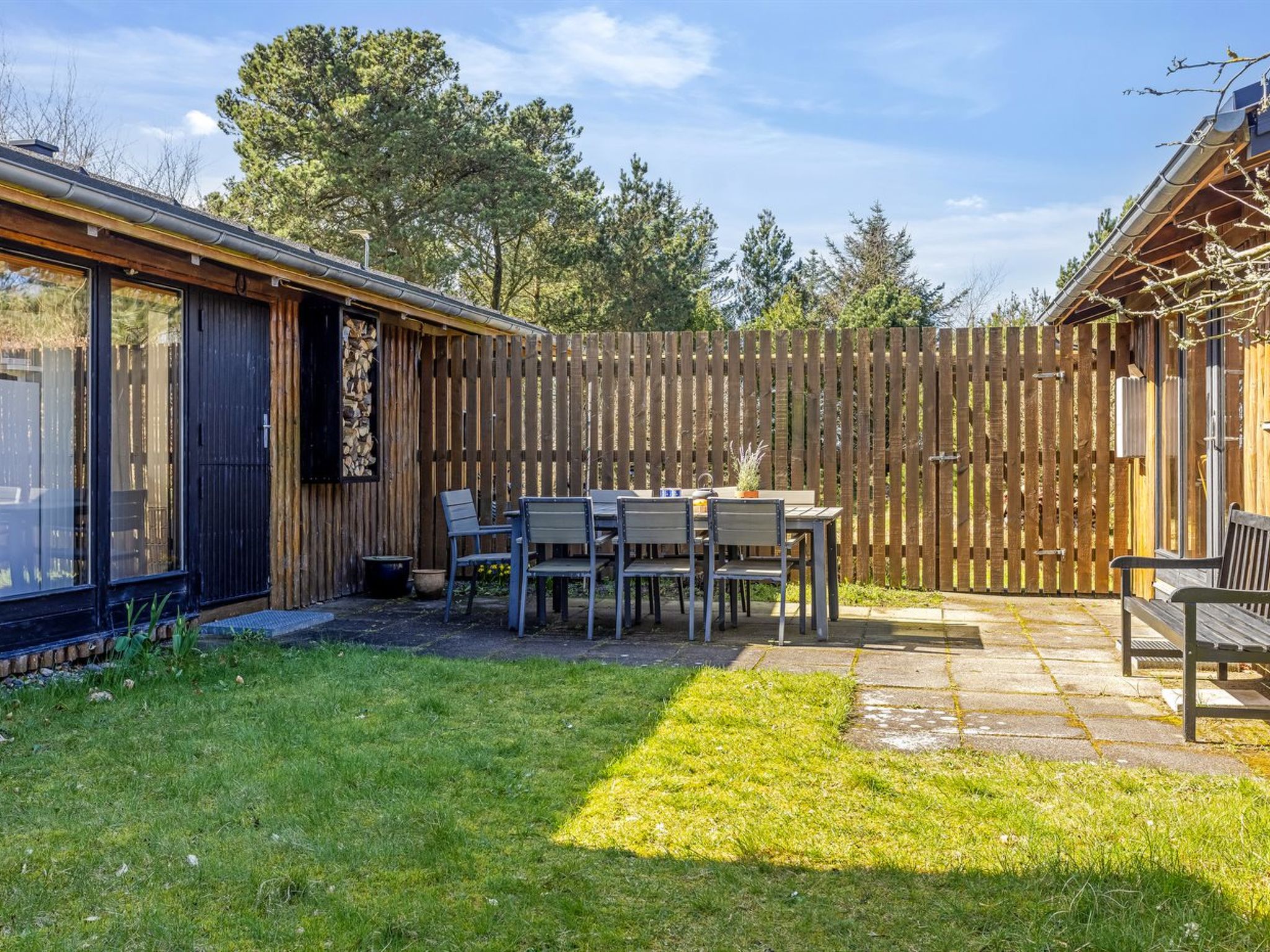 "Amarie" - 1km from the sea - Buiten