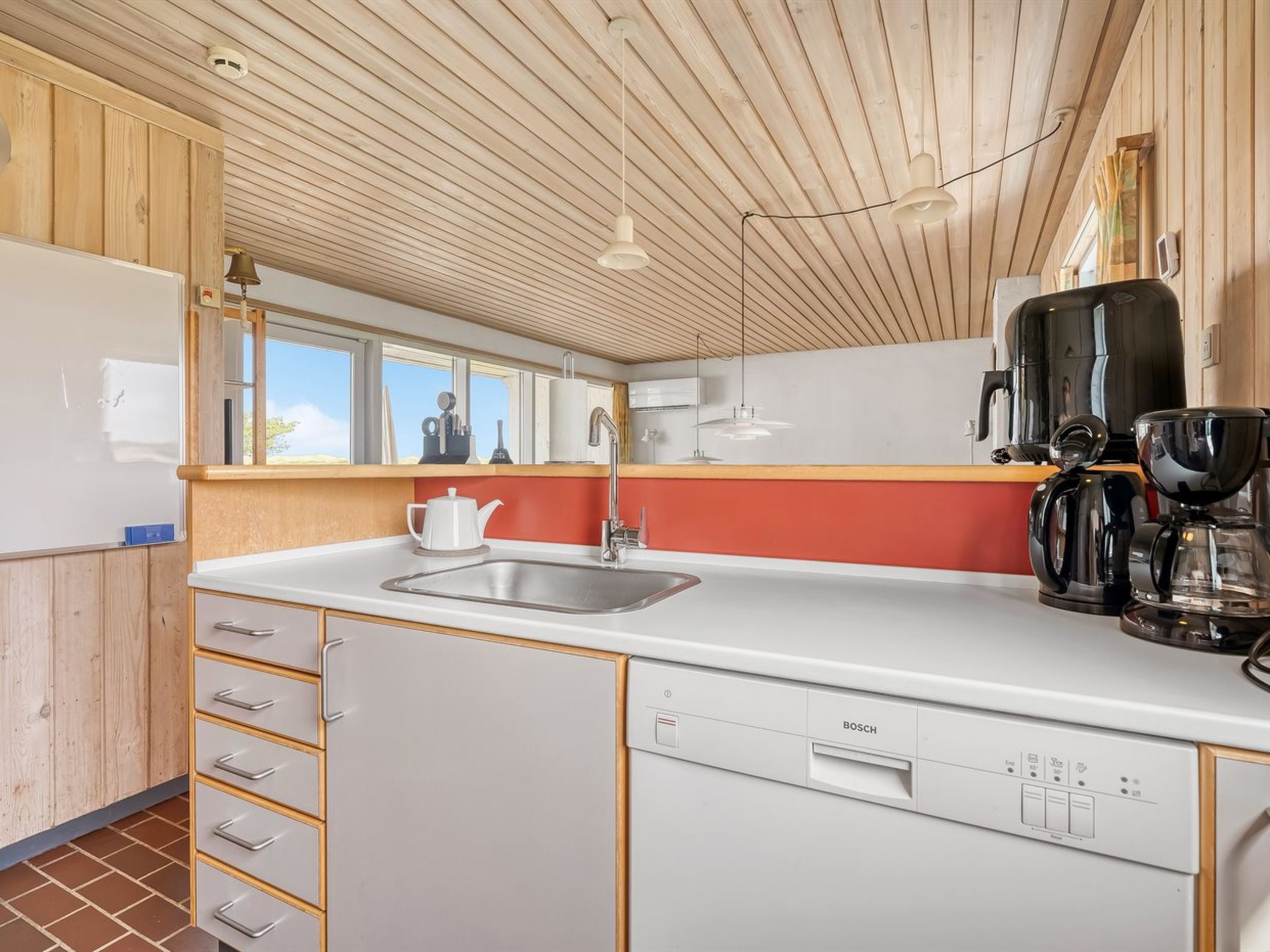 "Aike" - 200m from the sea-Drinnen