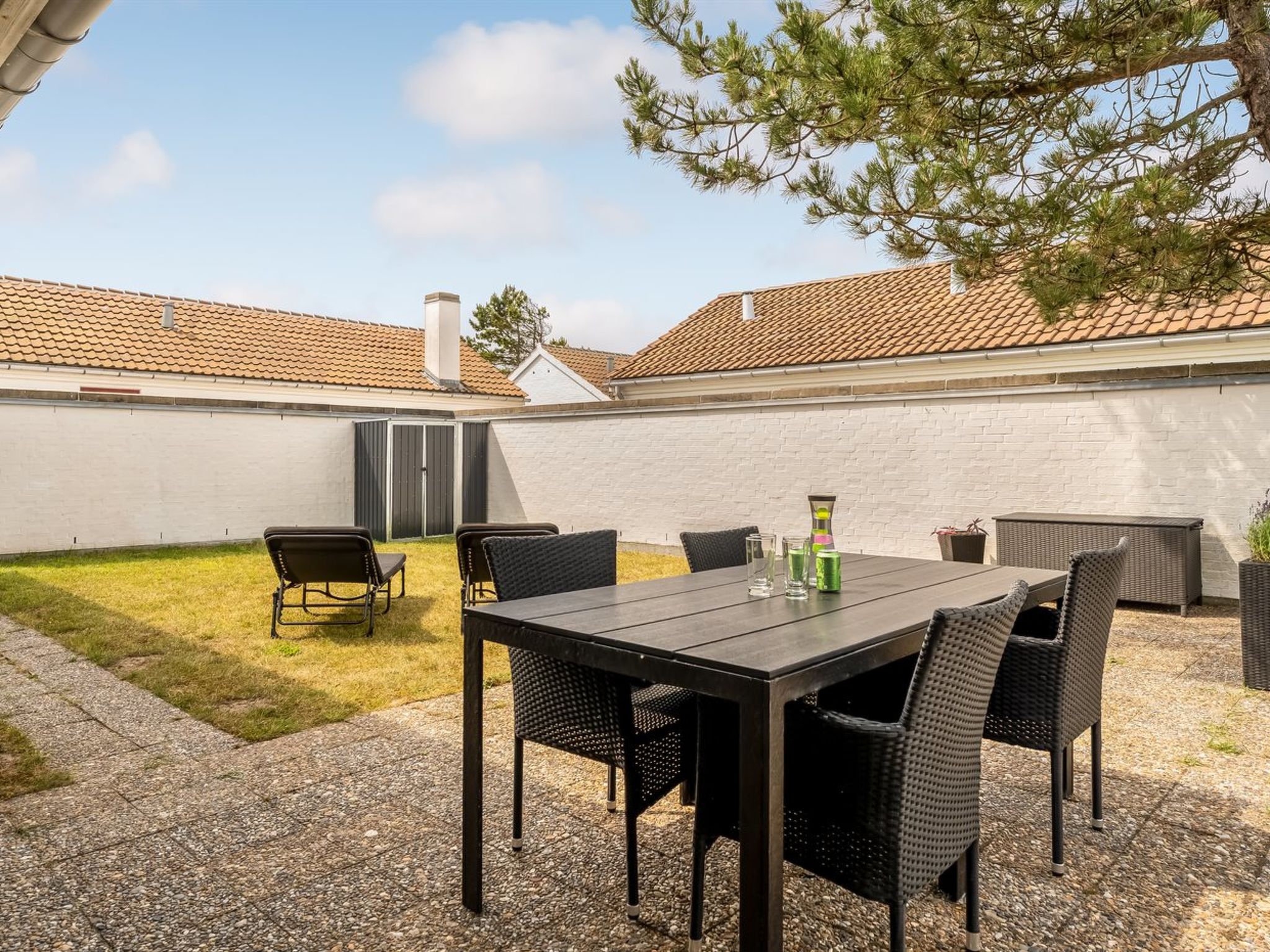 "Aike" - 200m from the sea-Draußen
