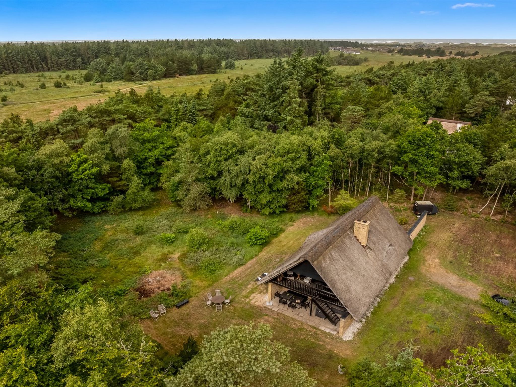 "Karmen" - 1km from the sea - Buiten