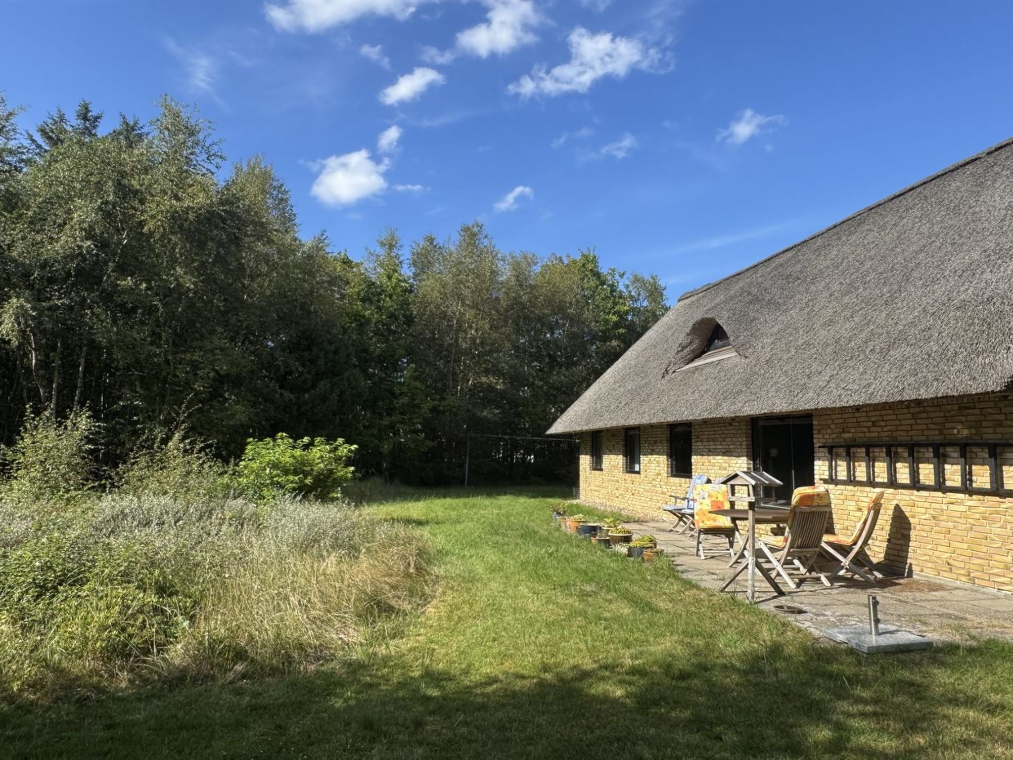 "Karmen" - 1km from the sea-Draußen