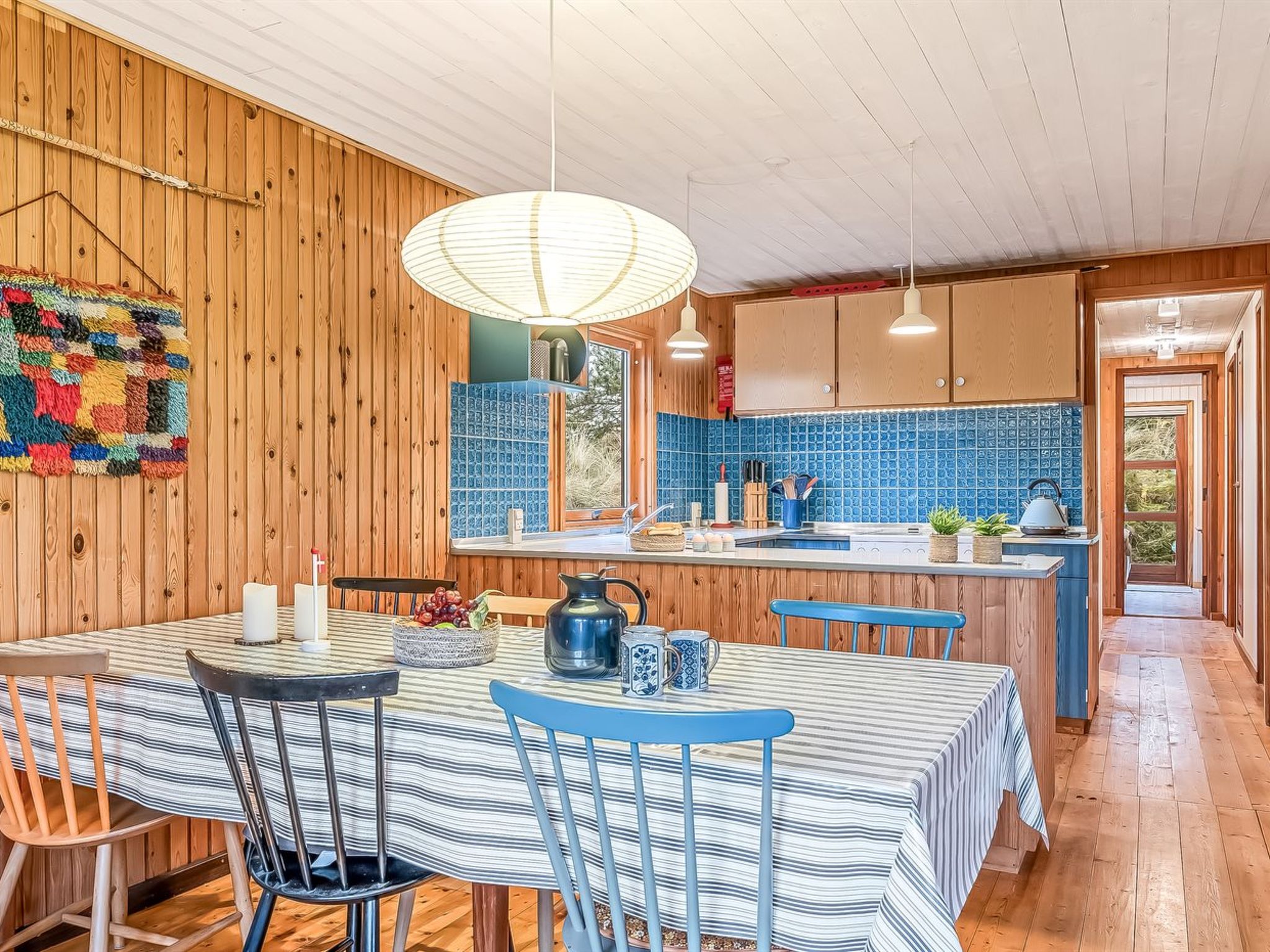 "Anneka" - 750m from the sea - Binnen