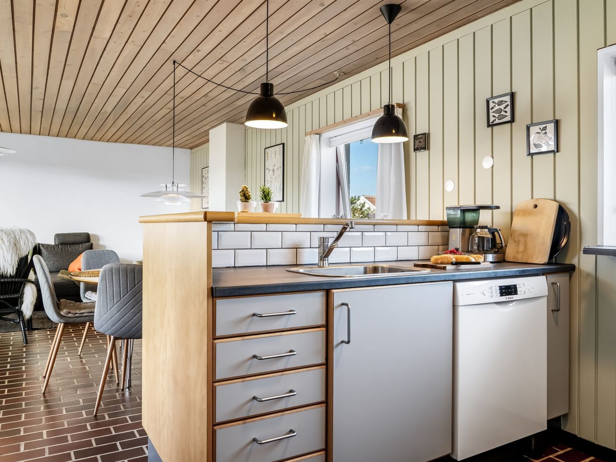 "Enwald" - 700m from the sea - Drinnen
