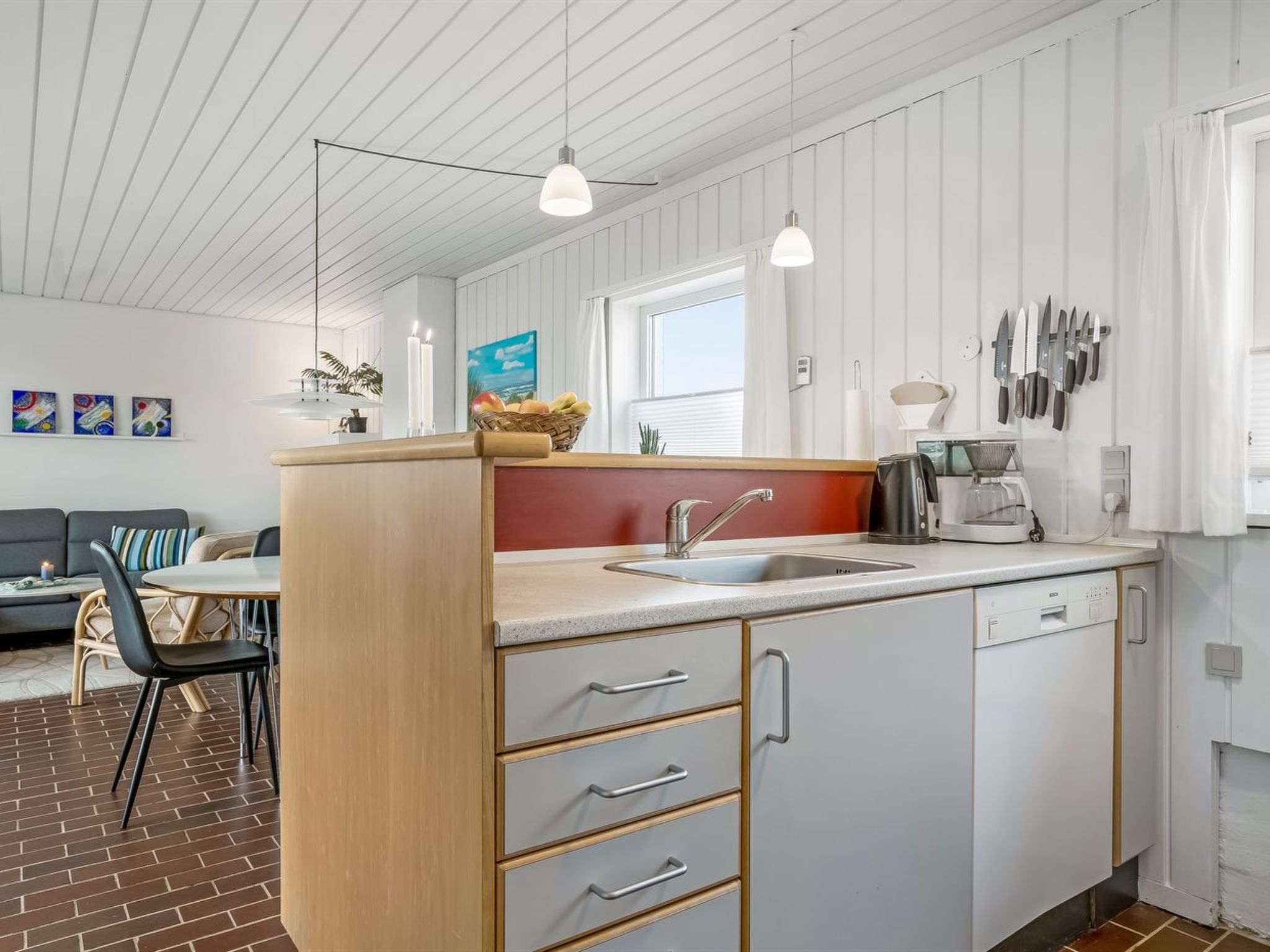 "Ketilbiorn" - 700m from the sea - Drinnen