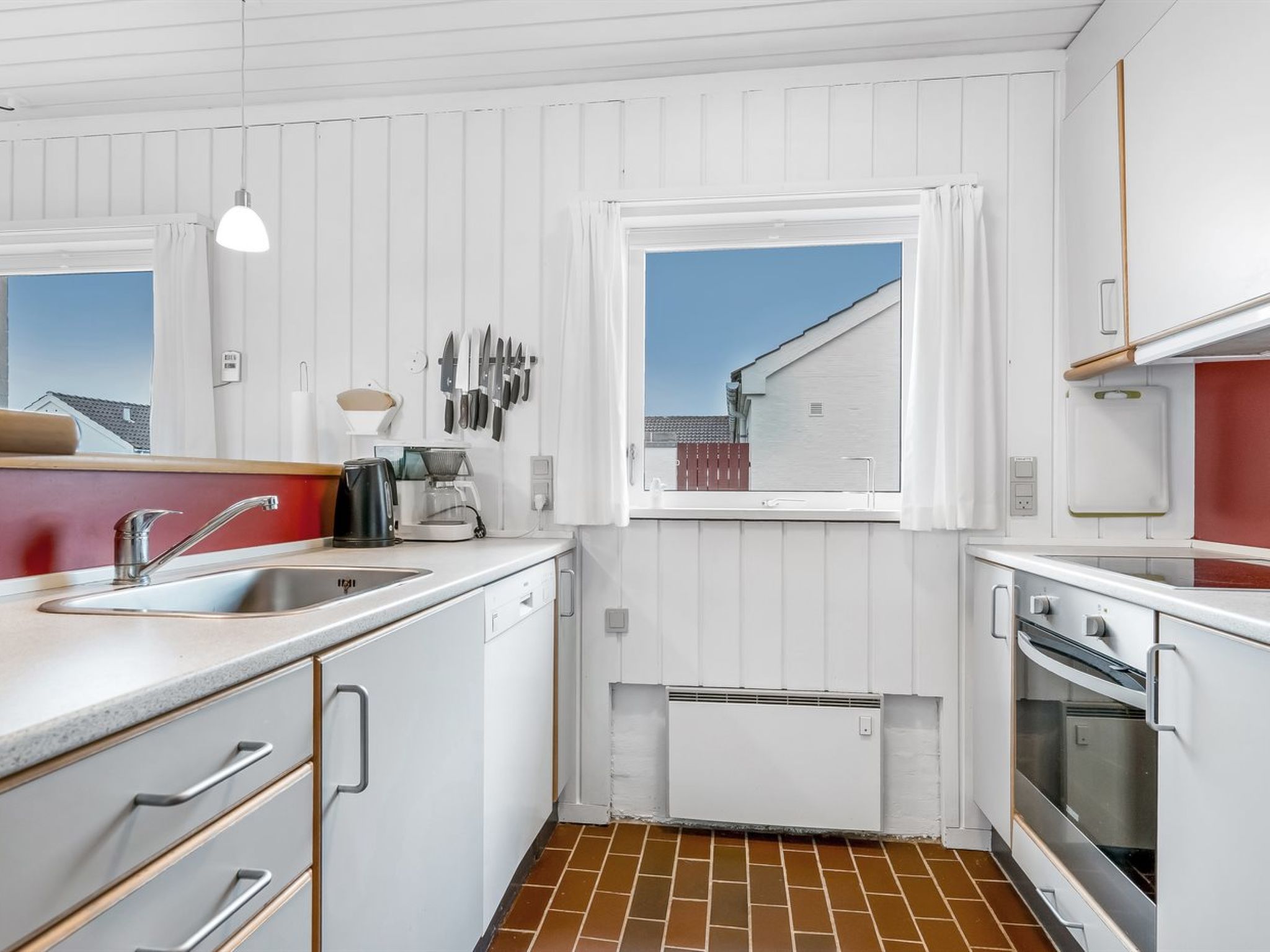"Ketilbiorn" - 700m from the sea - Drinnen