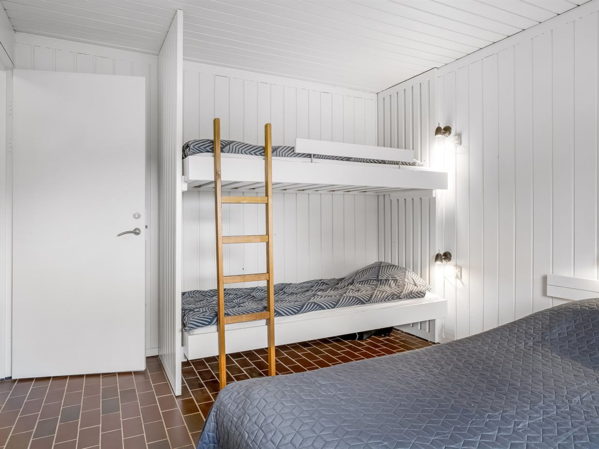 "Ketilbiorn" - 700m from the sea-Binnen