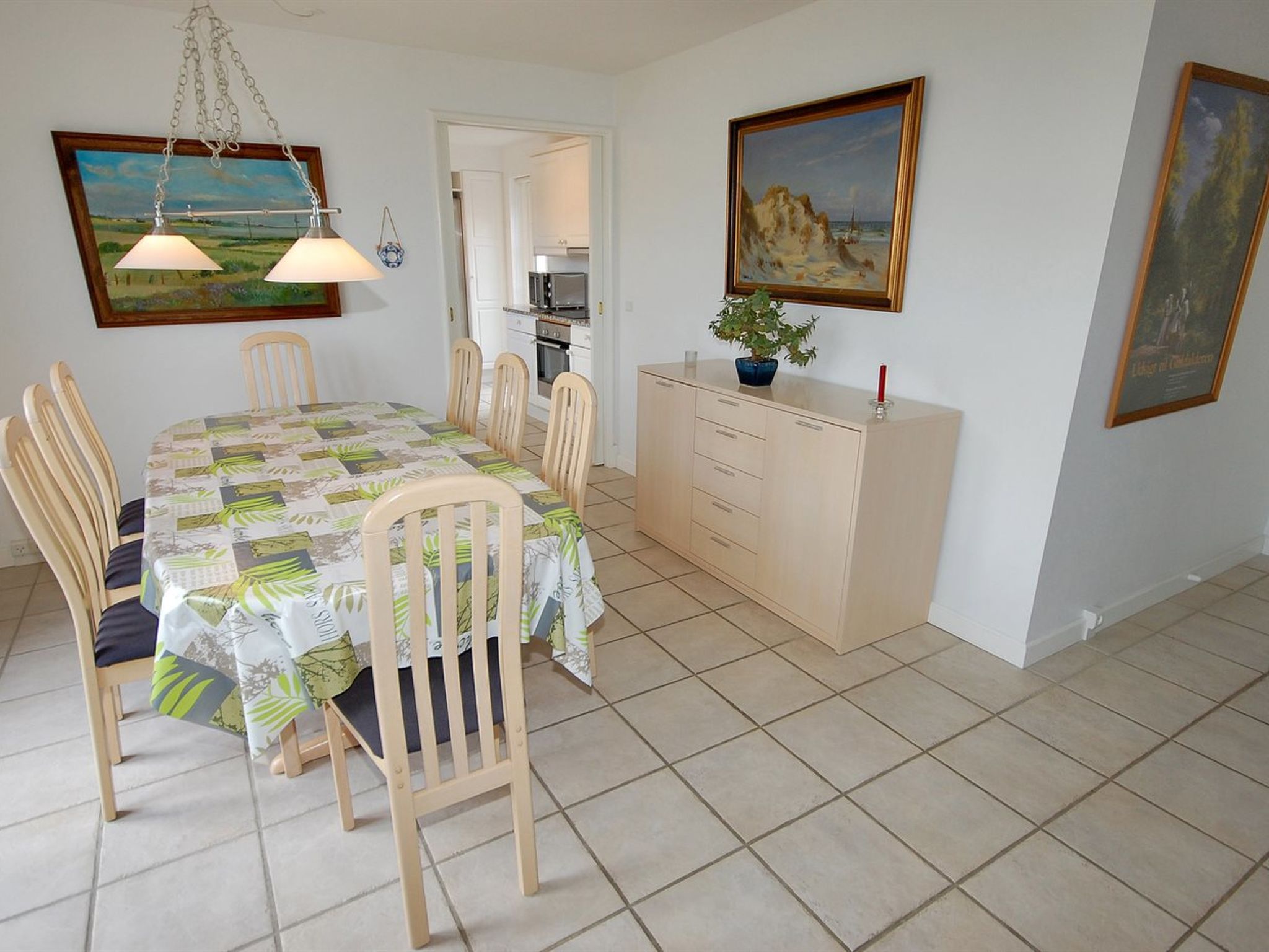"Stine" - 1km from the sea - Binnen
