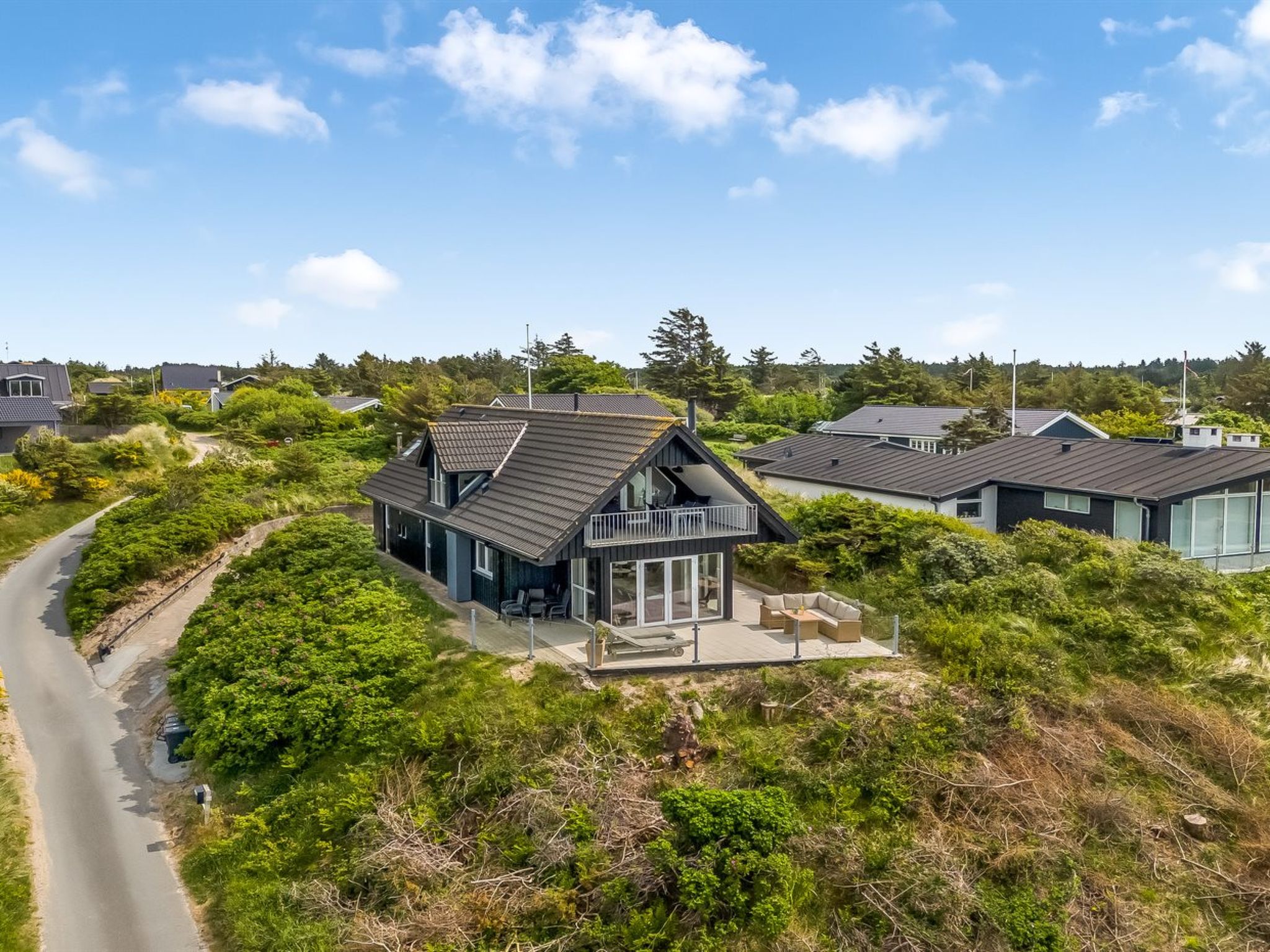 "Skamhals" - 700m from the sea