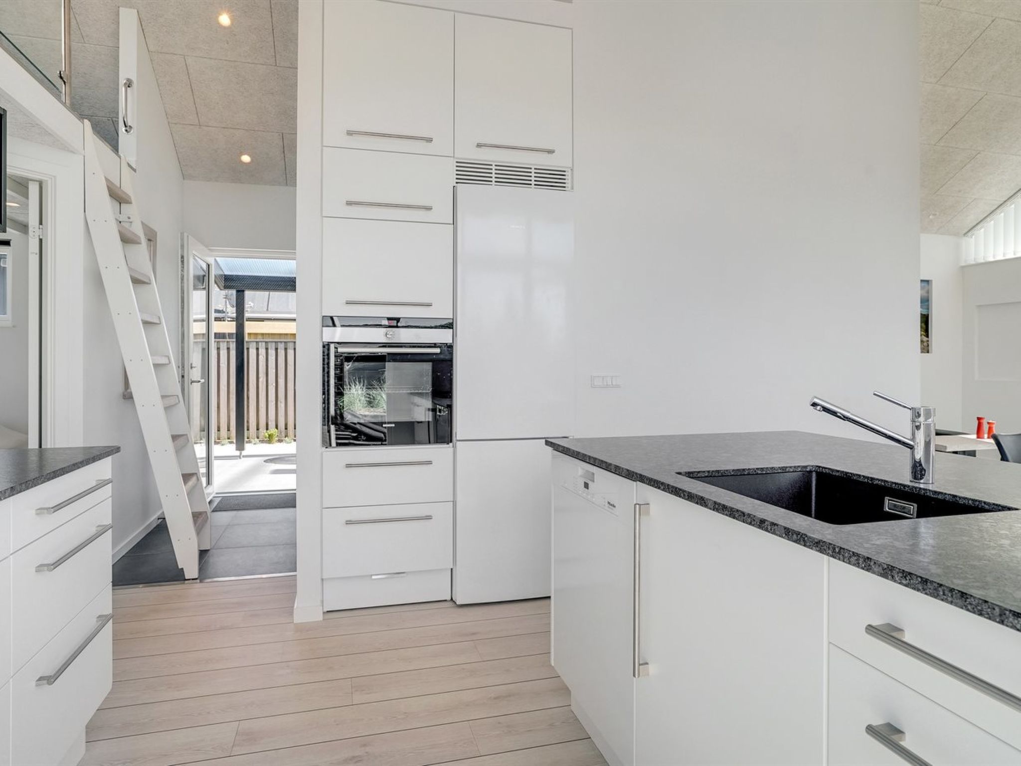 "Erk" - 700m from the sea - Binnen