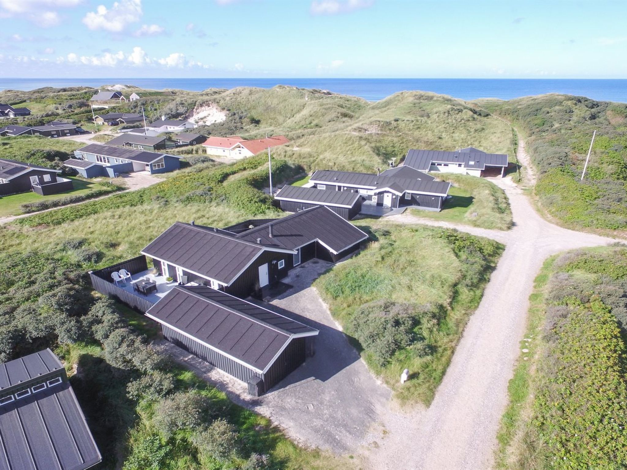 "Arwen" - 200m from the sea - Outside