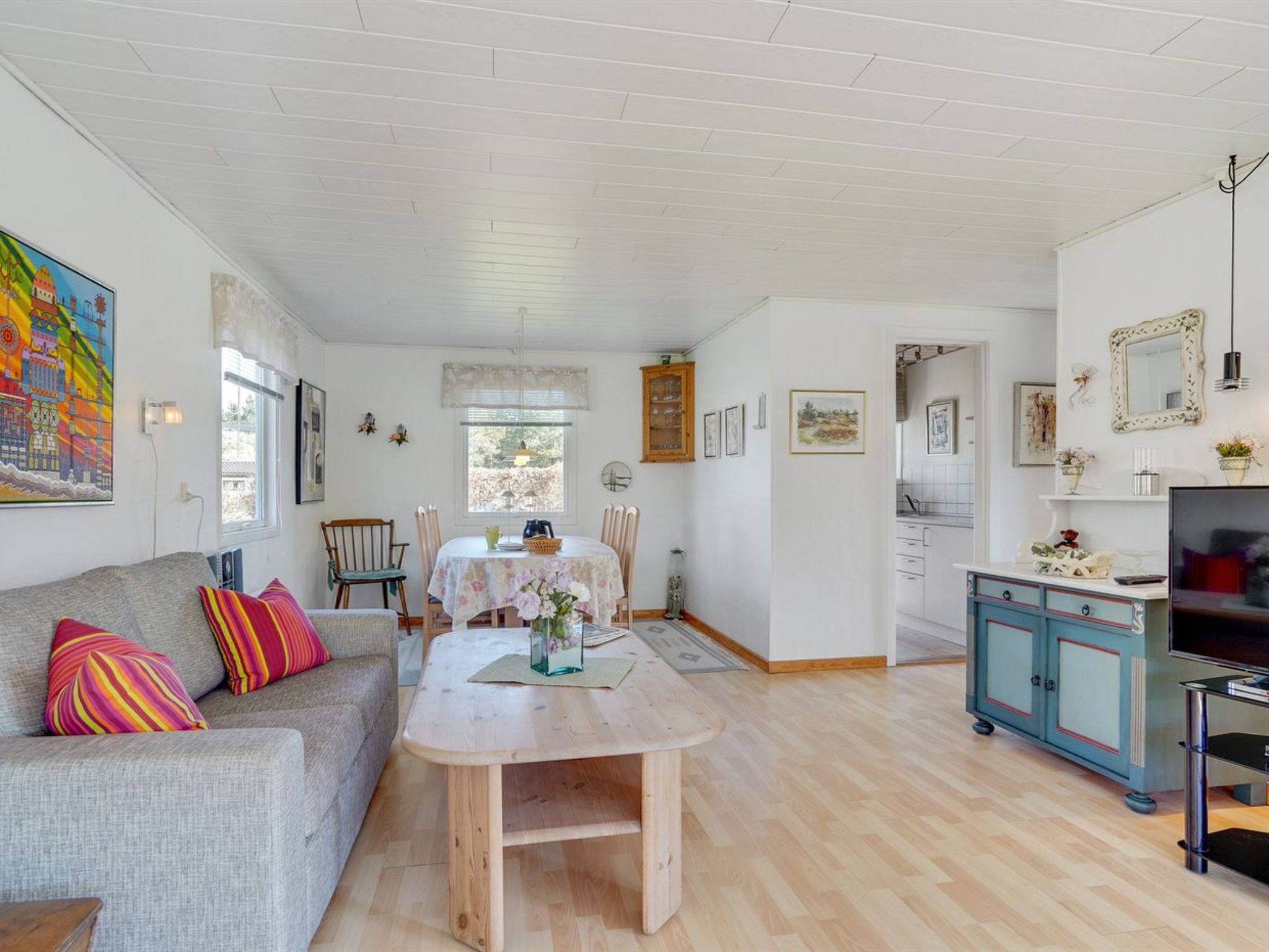 "Ingebritt" - 1.5km from the sea - Drinnen
