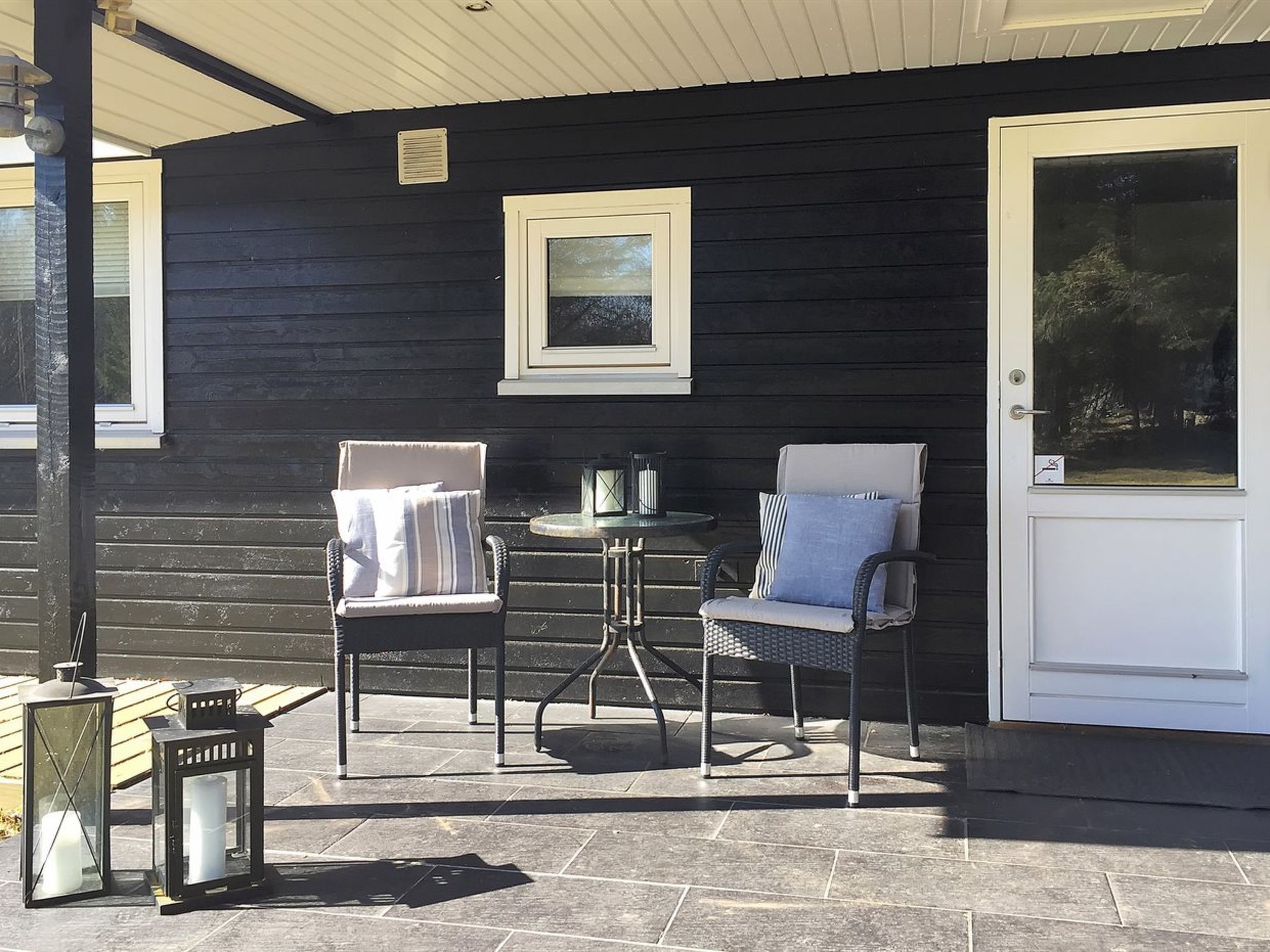 "Bylgja" - 1.7km from the sea-Buiten