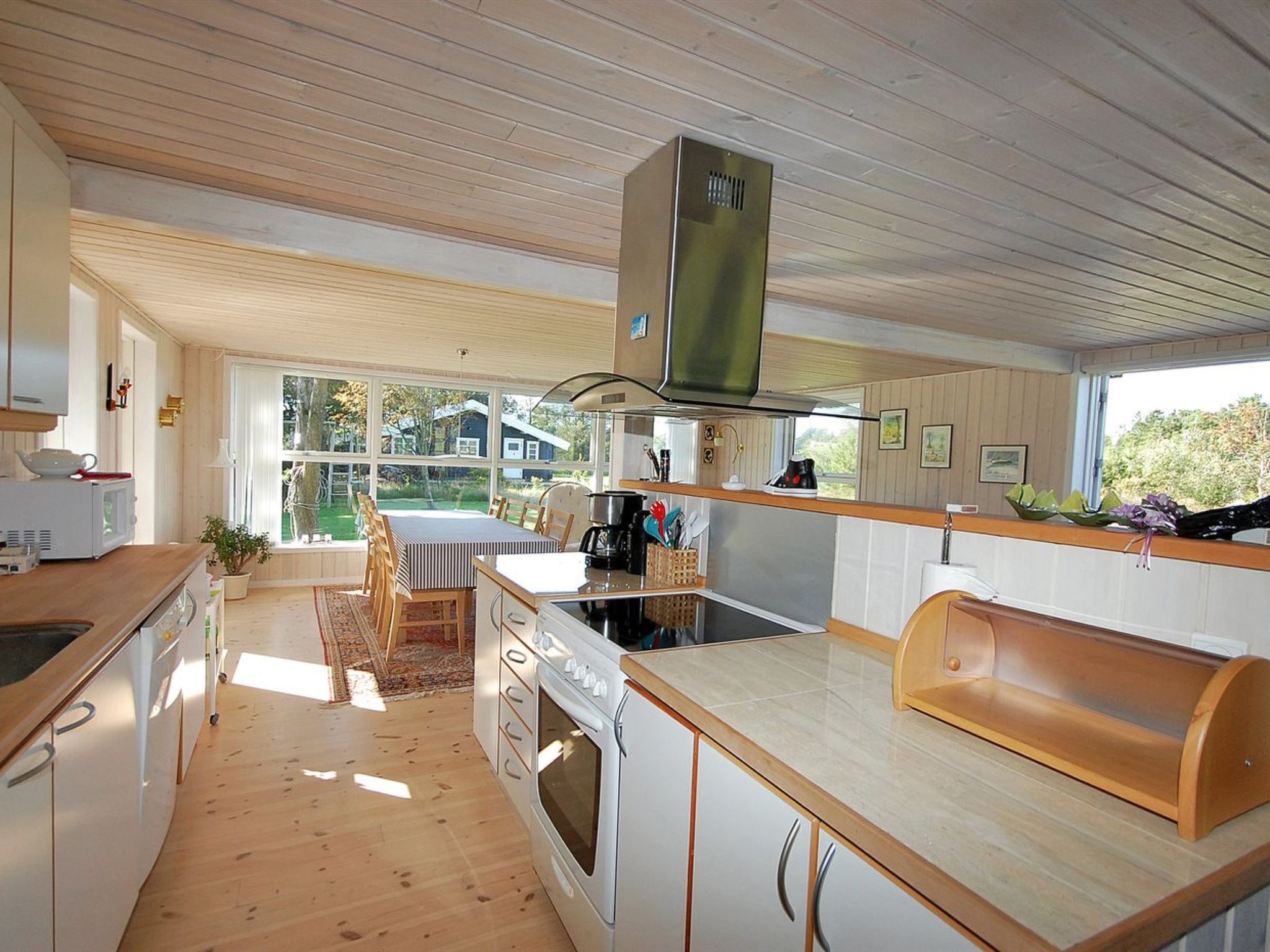 "Tomke" - 1.7km from the sea - Binnen