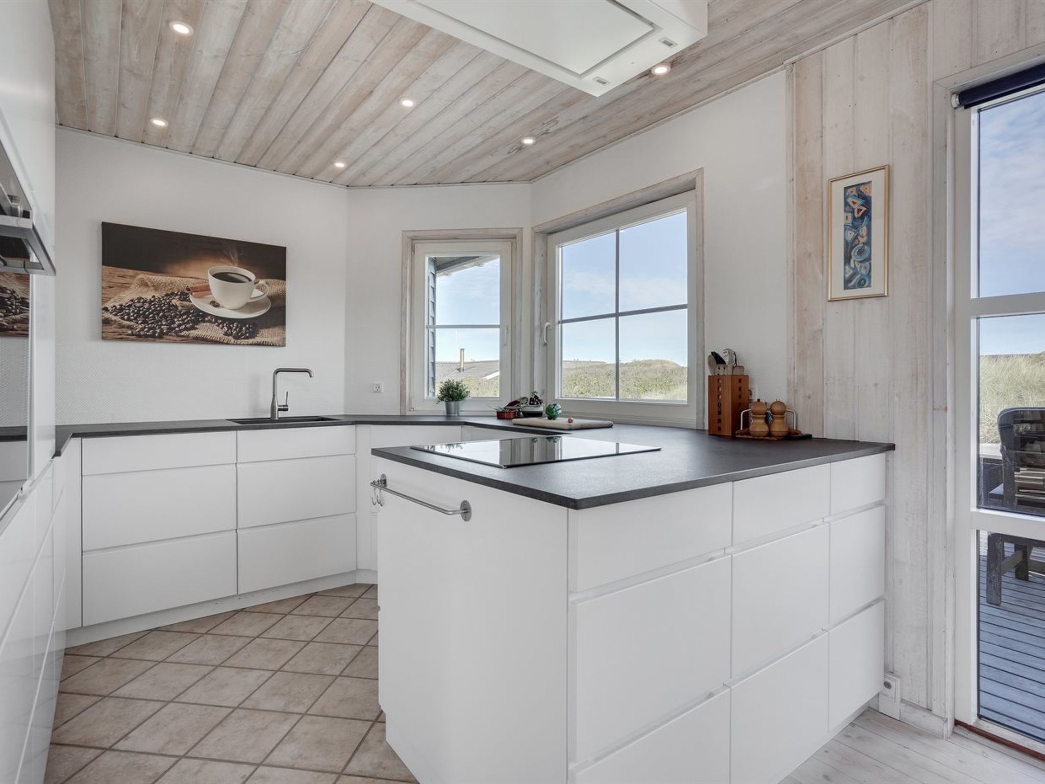 "Maren" - 150m from the sea