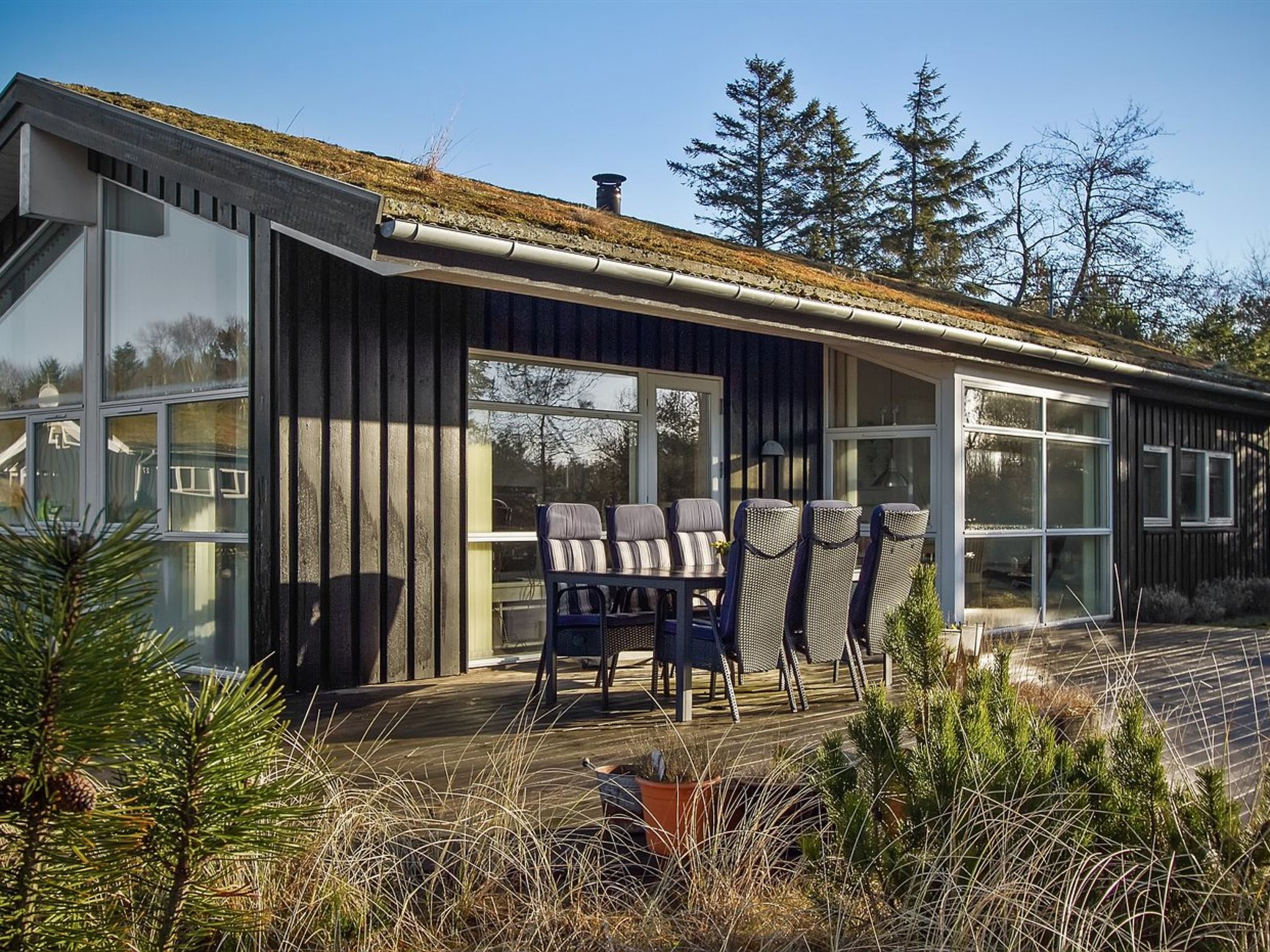"Edger" - 2.3km from the sea-Buiten