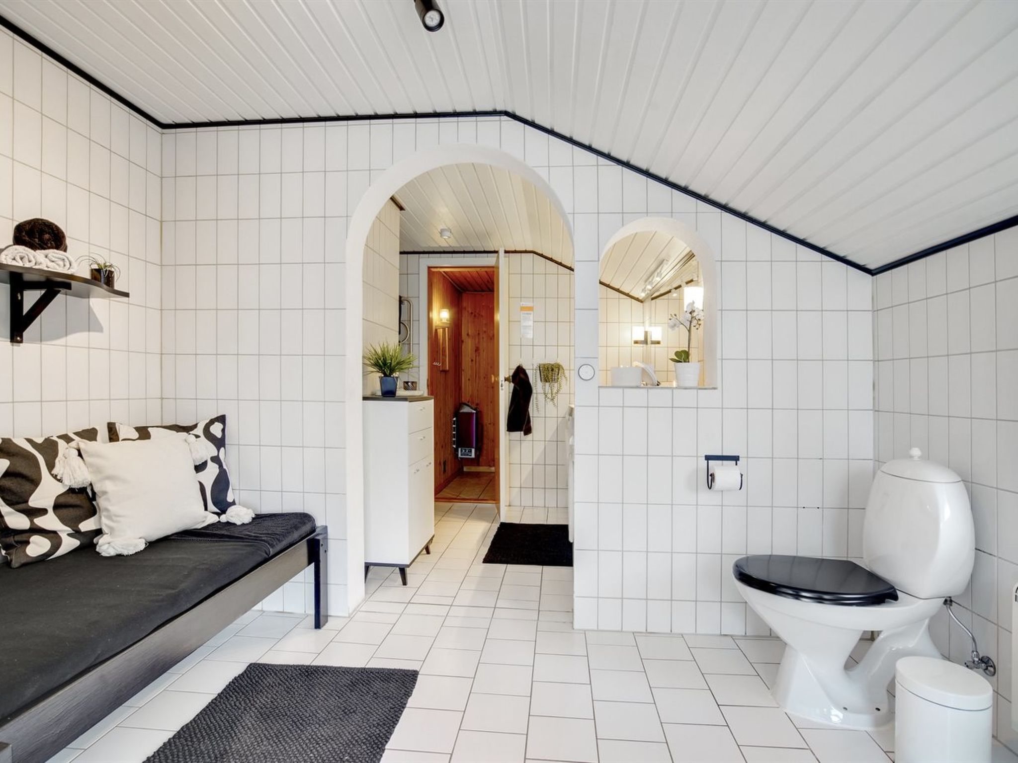 "Elayne" - 3km from the sea-Binnen